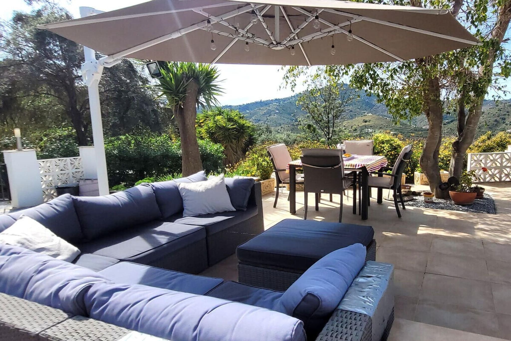 760220 - Terrasbalkon