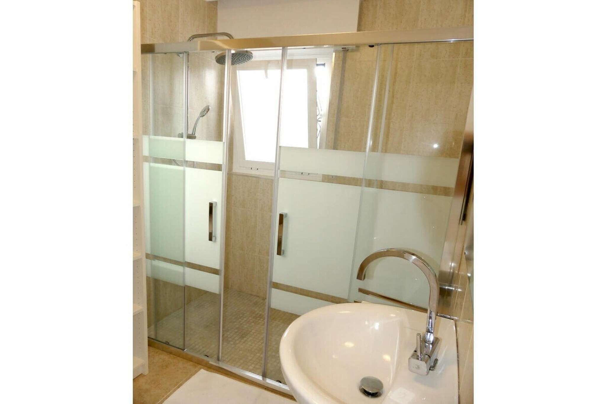 254346 - Badkamer