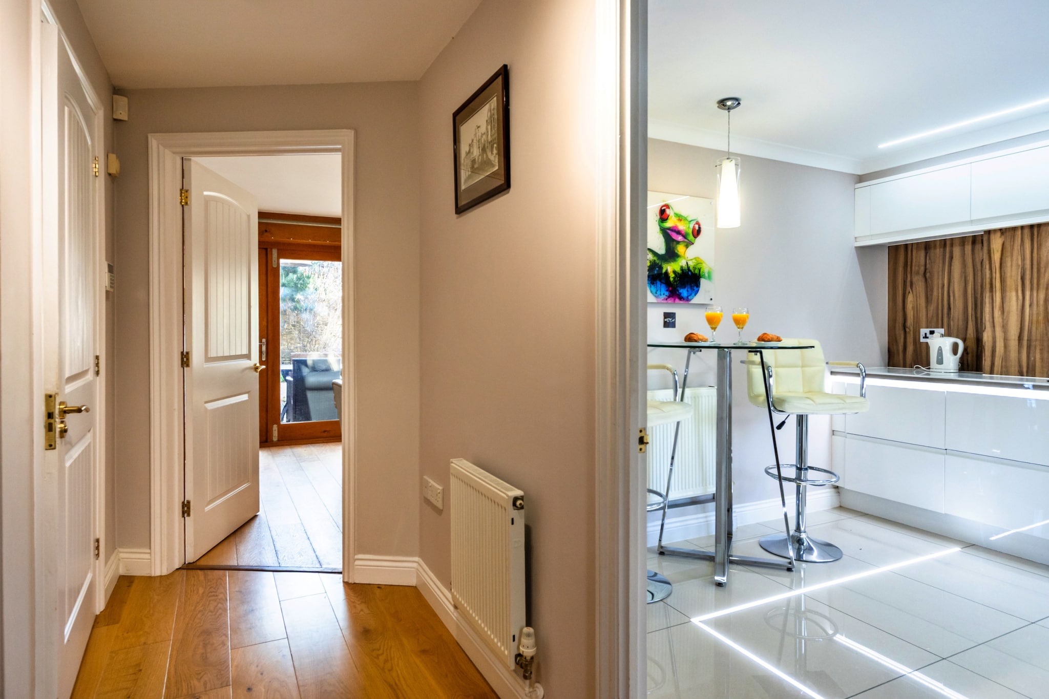 Hollies Cottage, Oak (3 bed) - Overloop