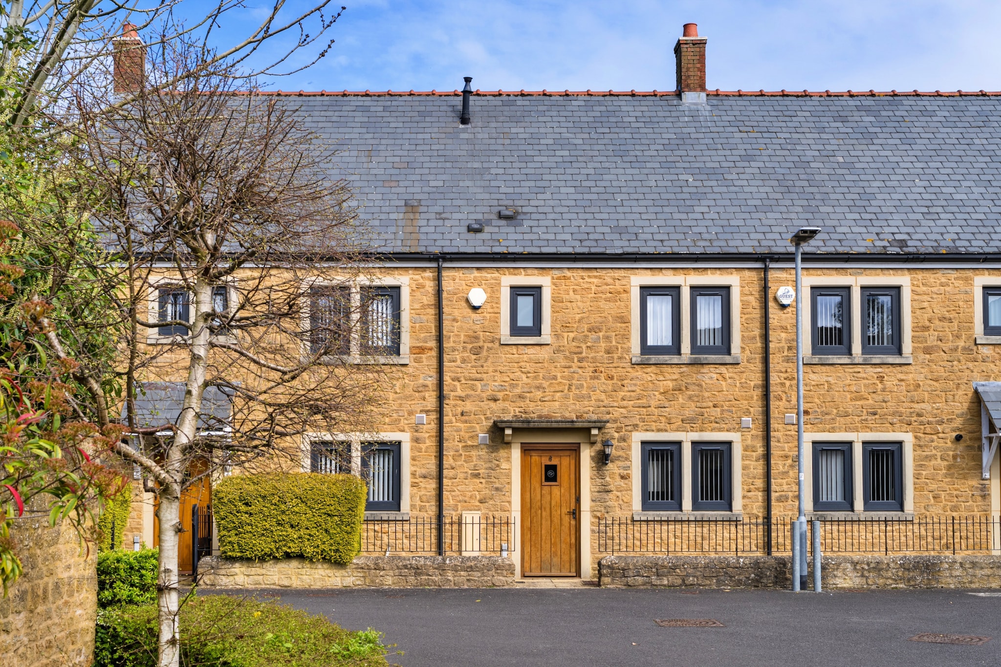 Hollies Cottage, Willow (2 bed)