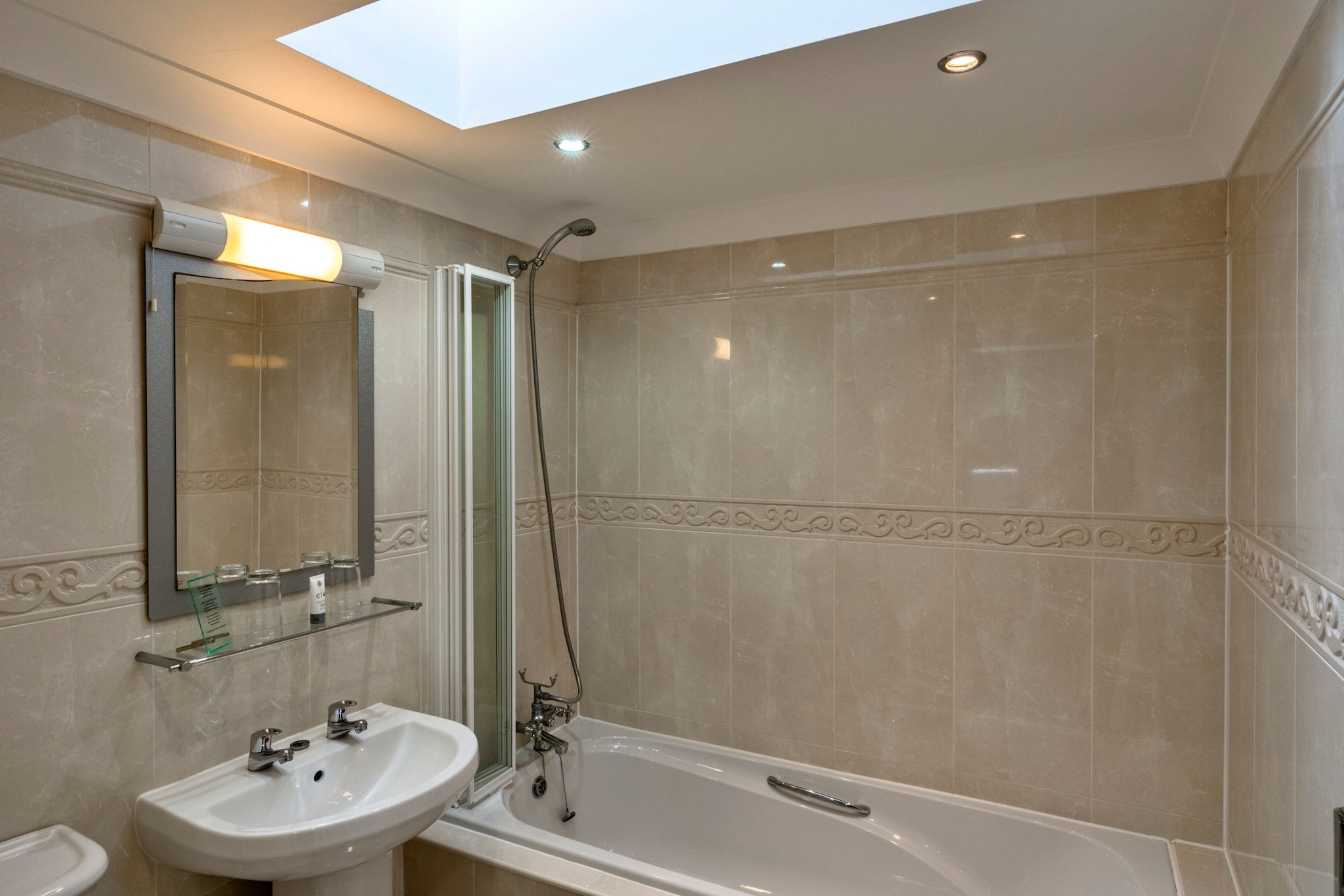 Hollies Coach House - Badkamer