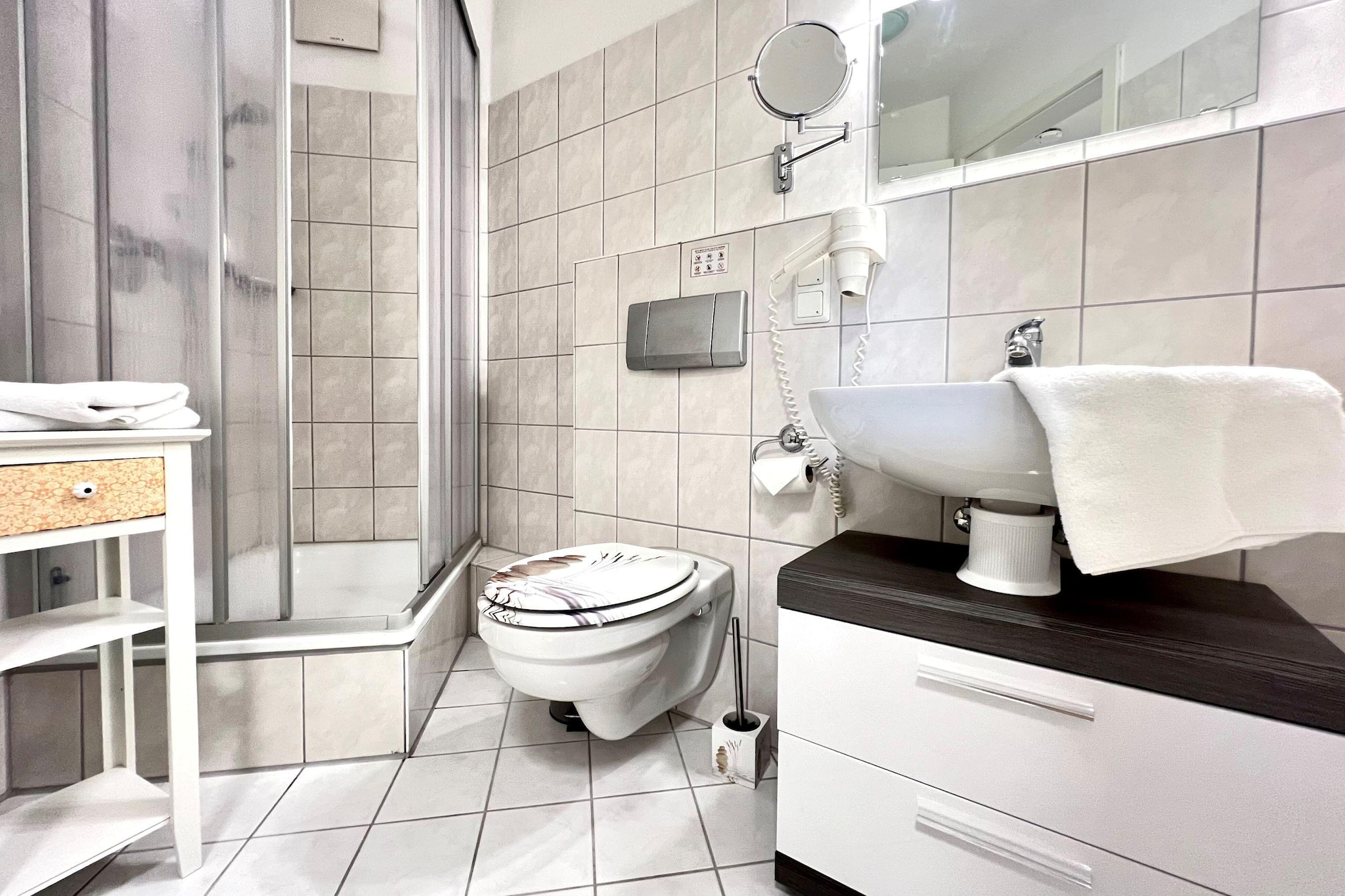 Typ L - Fewo Nr 470 im Seepark Sellin - Badezimmer