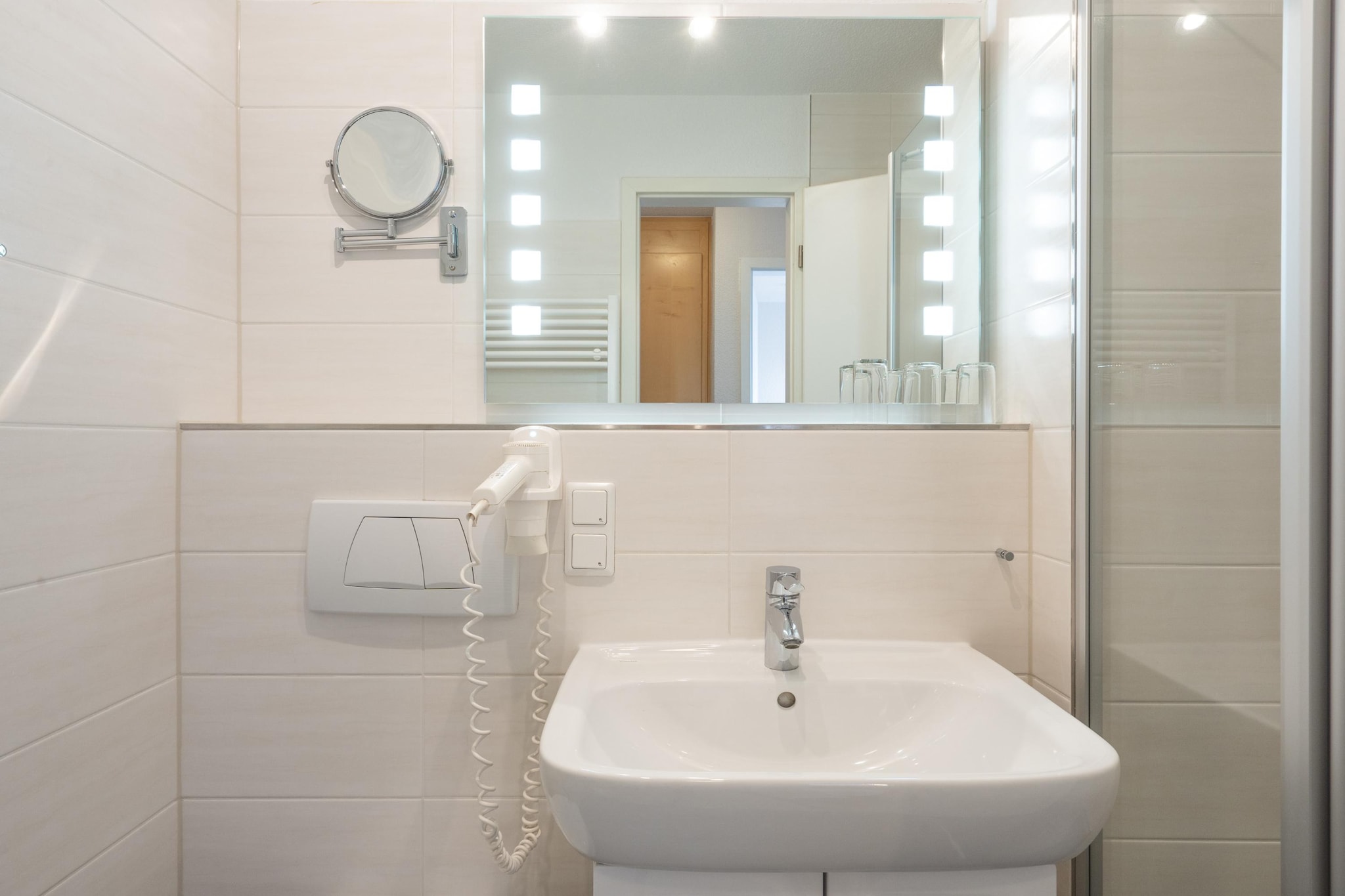 Typ L - Fewo Nr 657 im Seepark Sellin - Badkamer