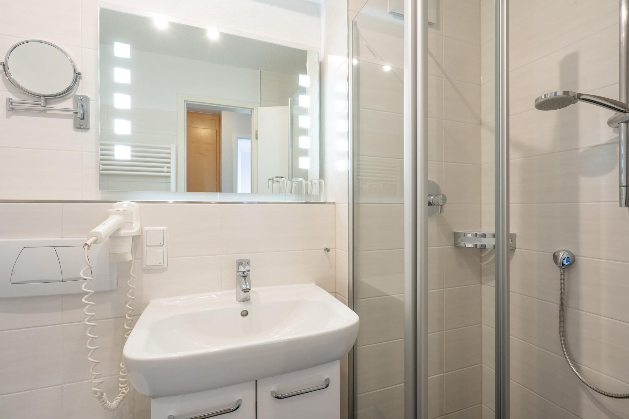 Typ L - Fewo Nr 657 im Seepark Sellin - Badkamer