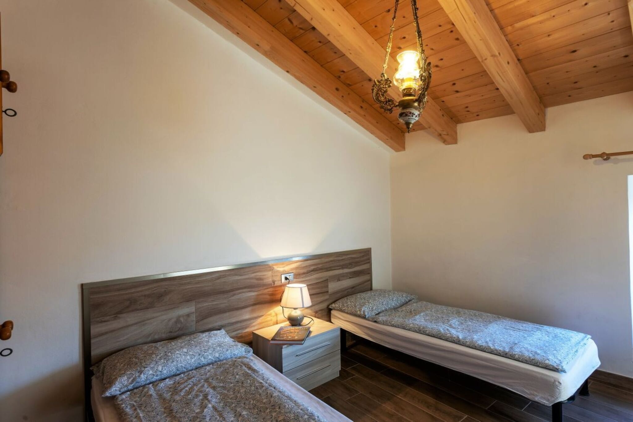 546249 - Schlafzimmer