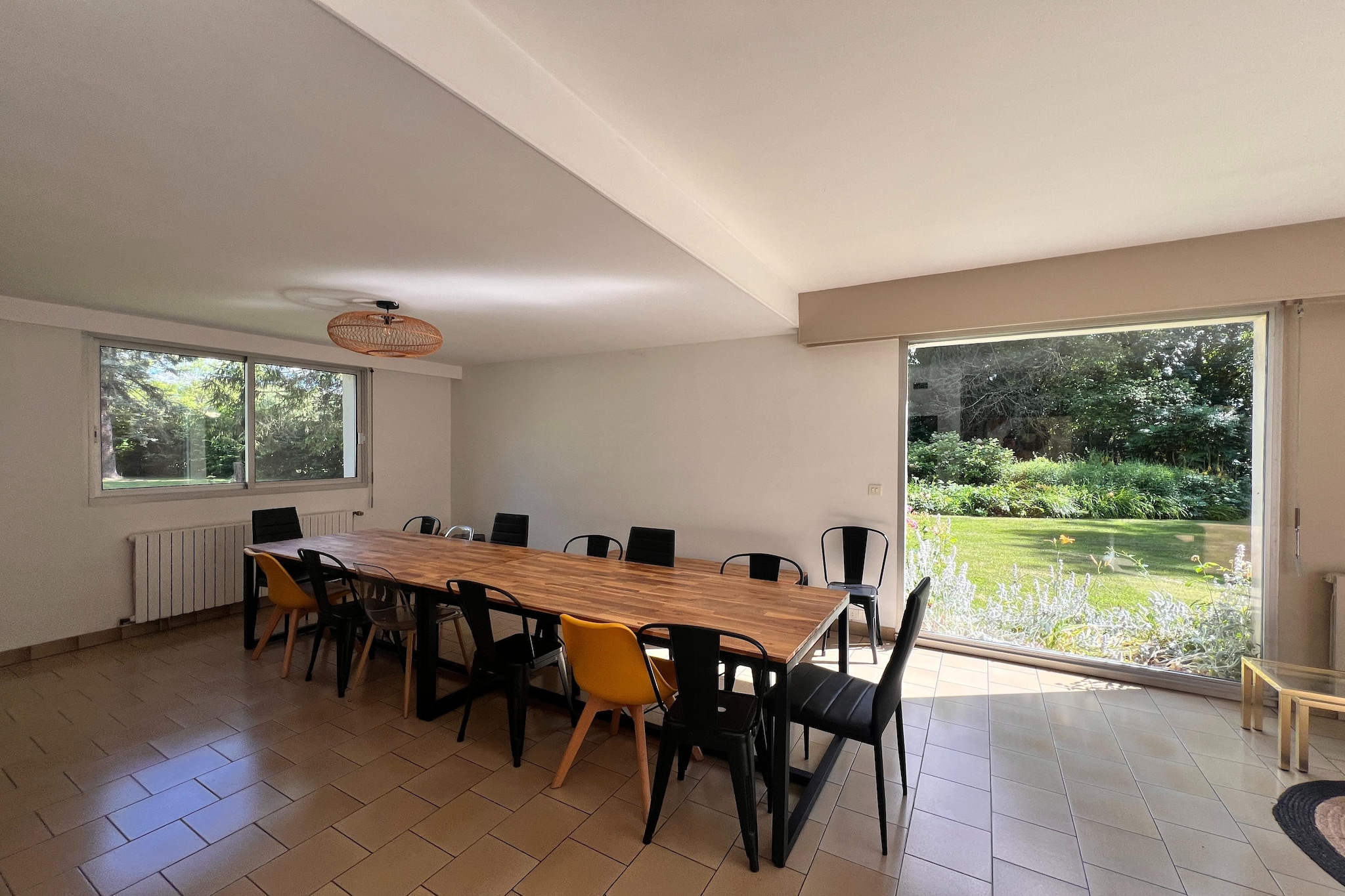 Jolie maison de vacances - Eetkamer