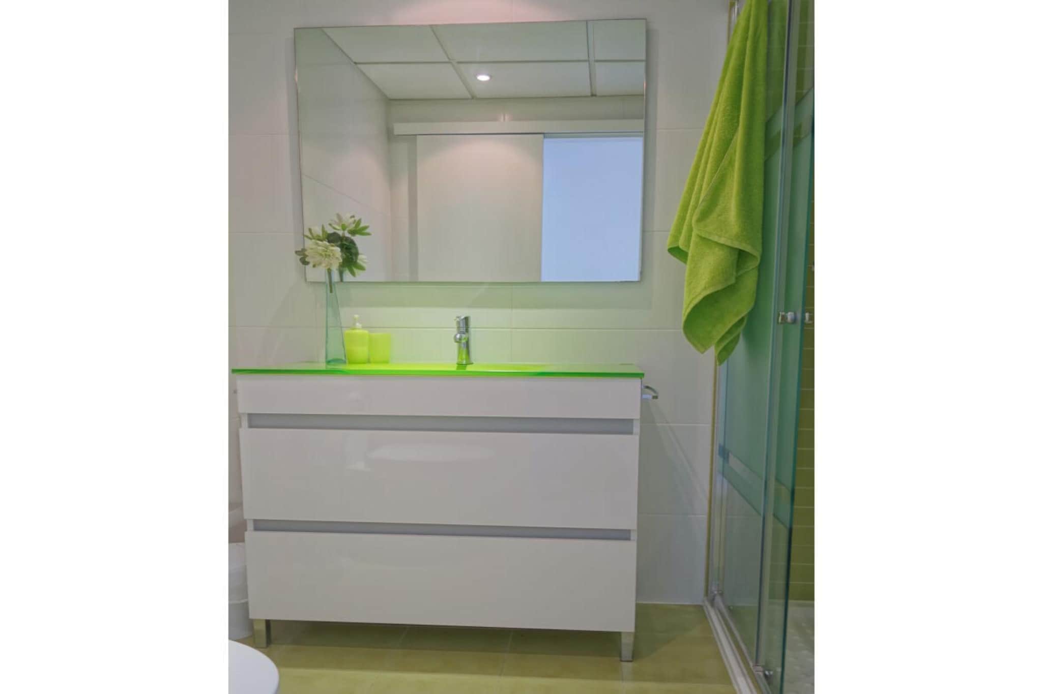 300350 - Badkamer