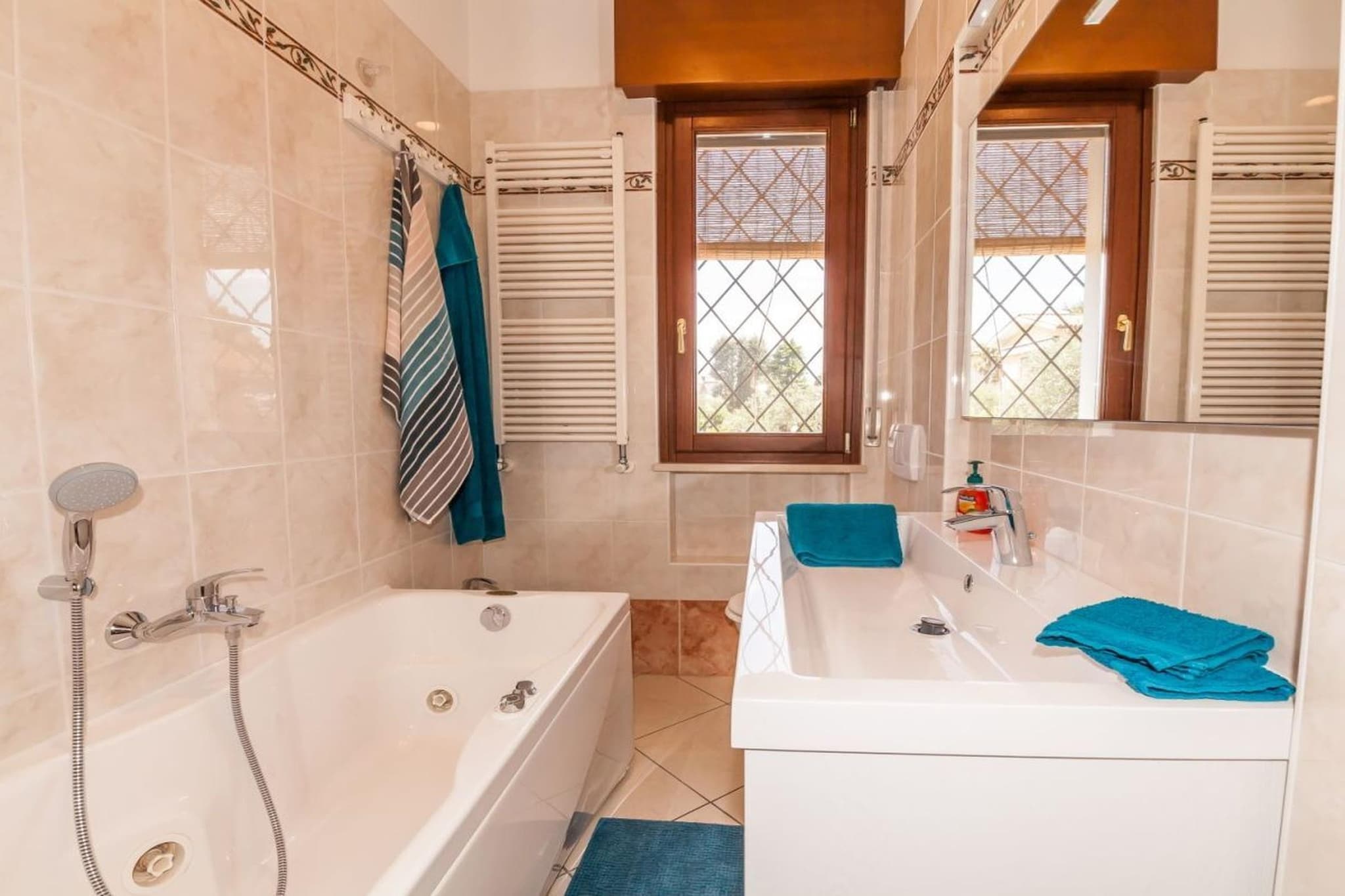 234360 - Badkamer