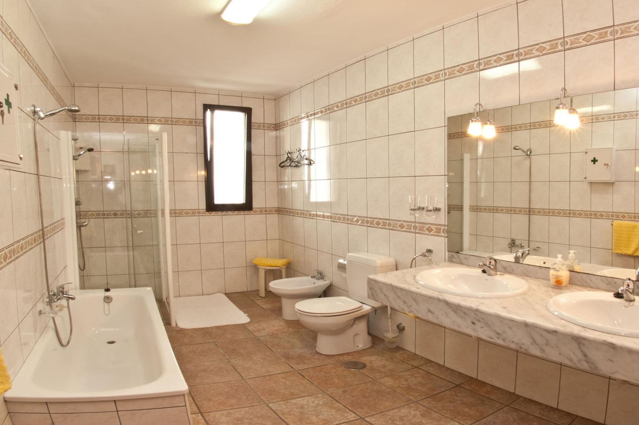206377 - Bathroom