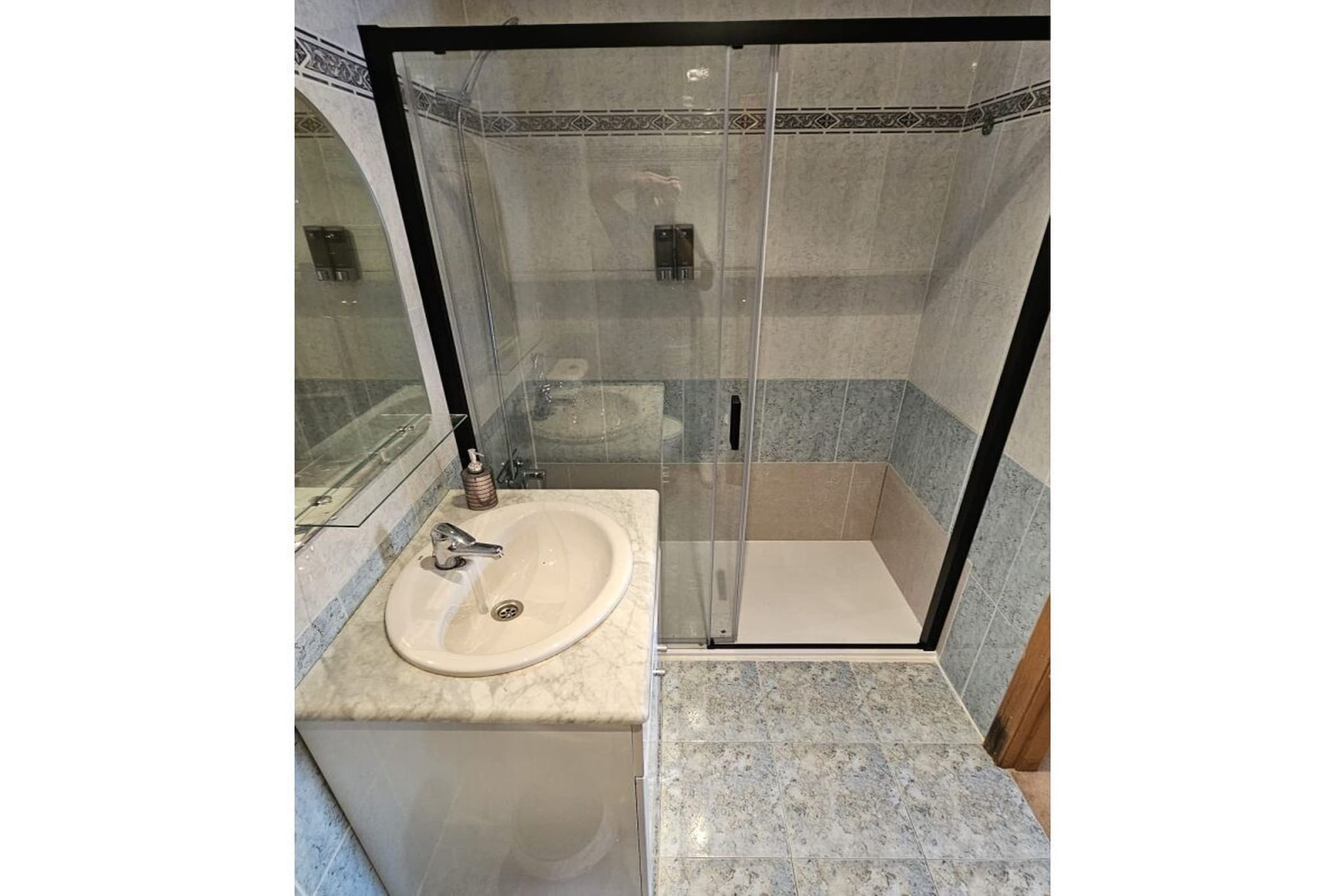 740856 - Badkamer