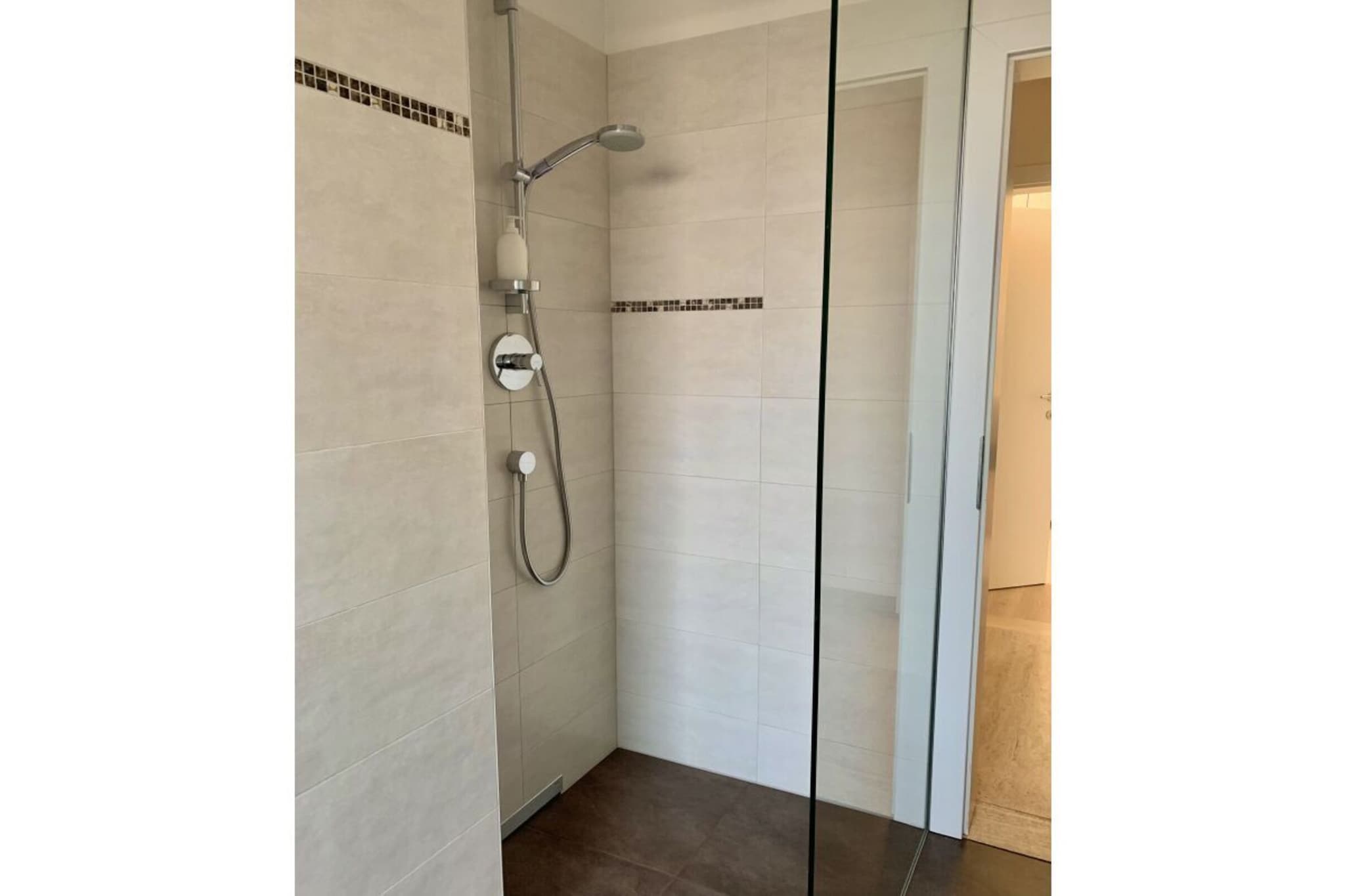 230387 - Badezimmer