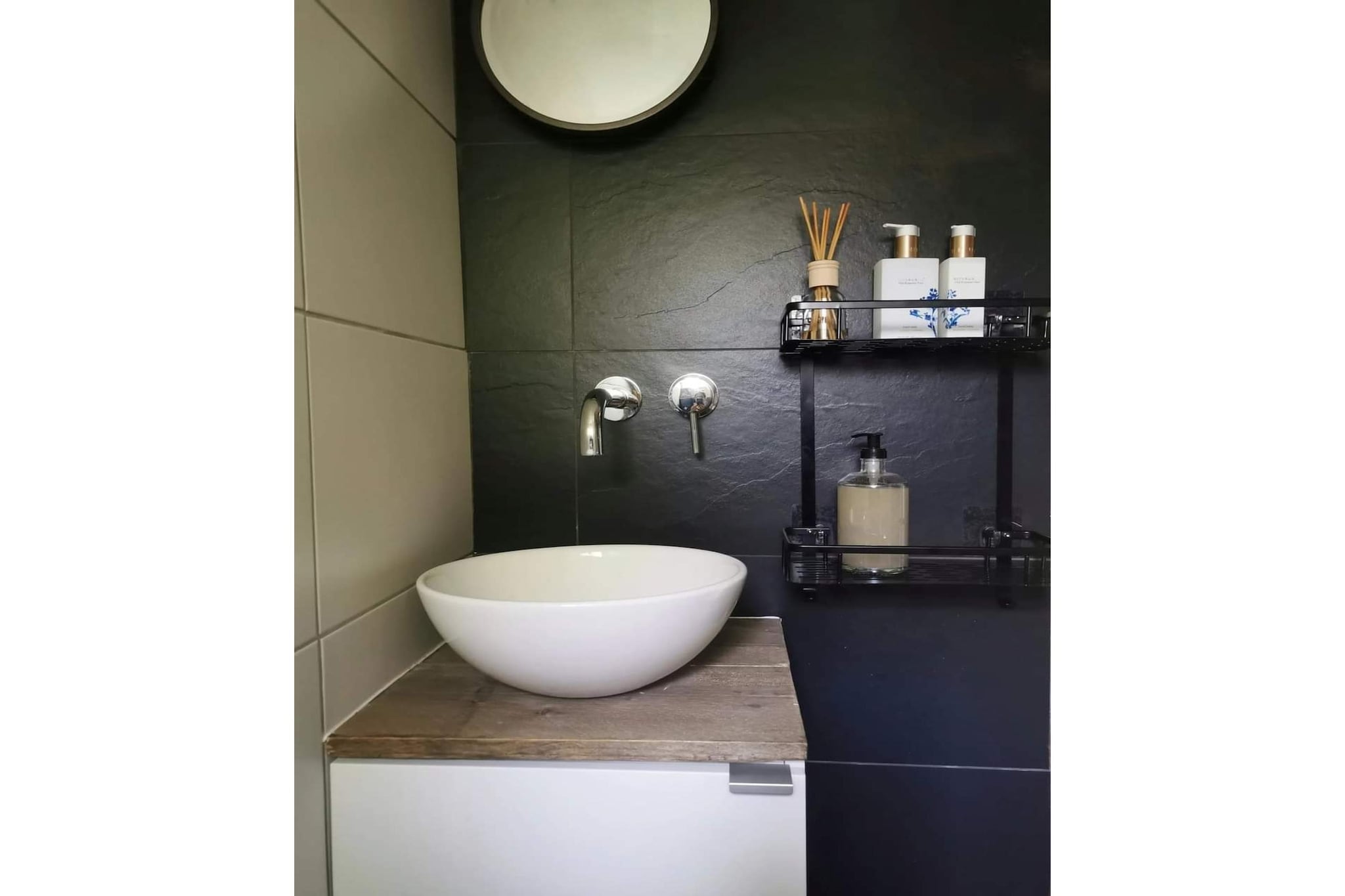 S022 - Badezimmer