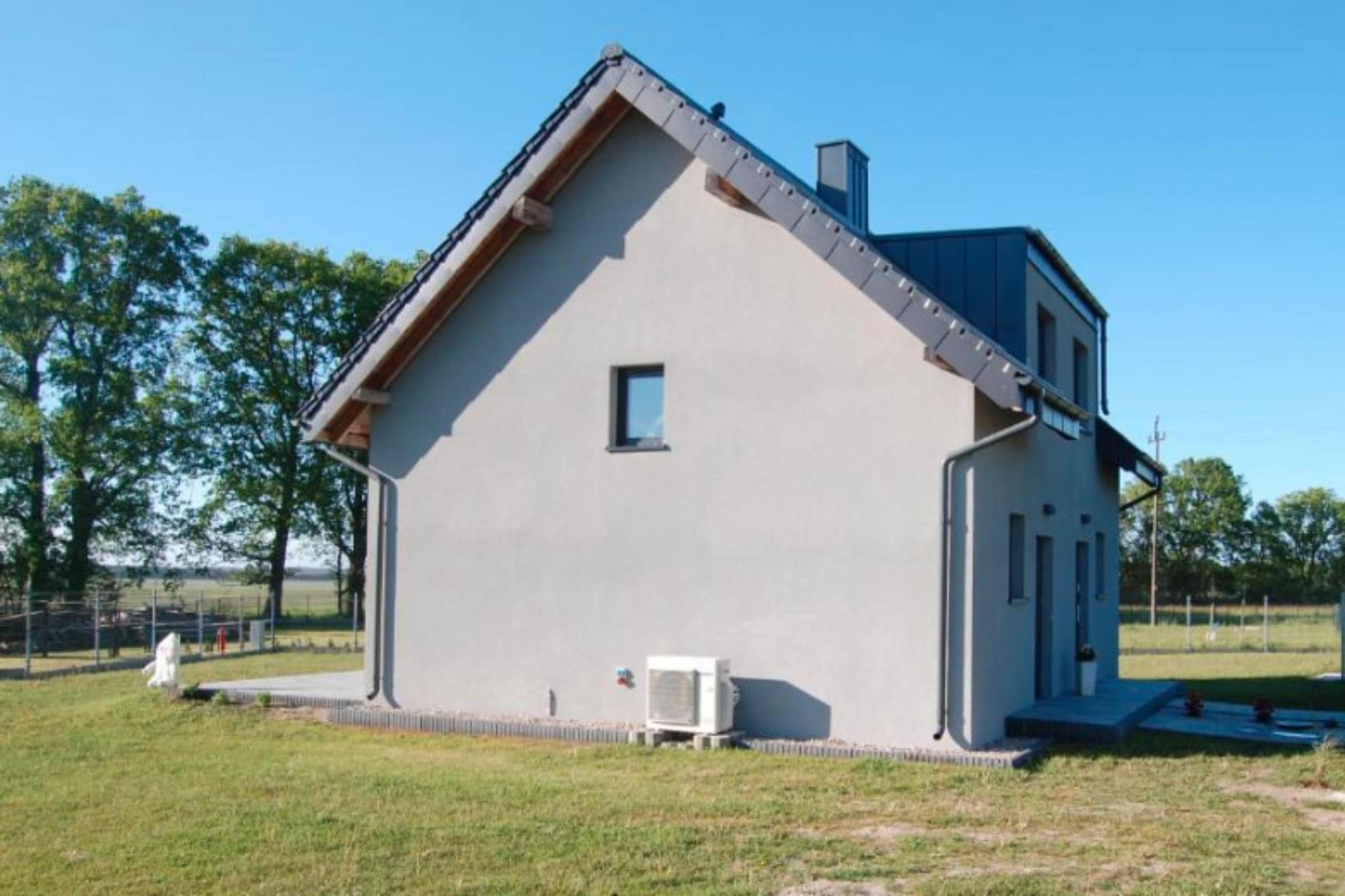 Exterior Summer