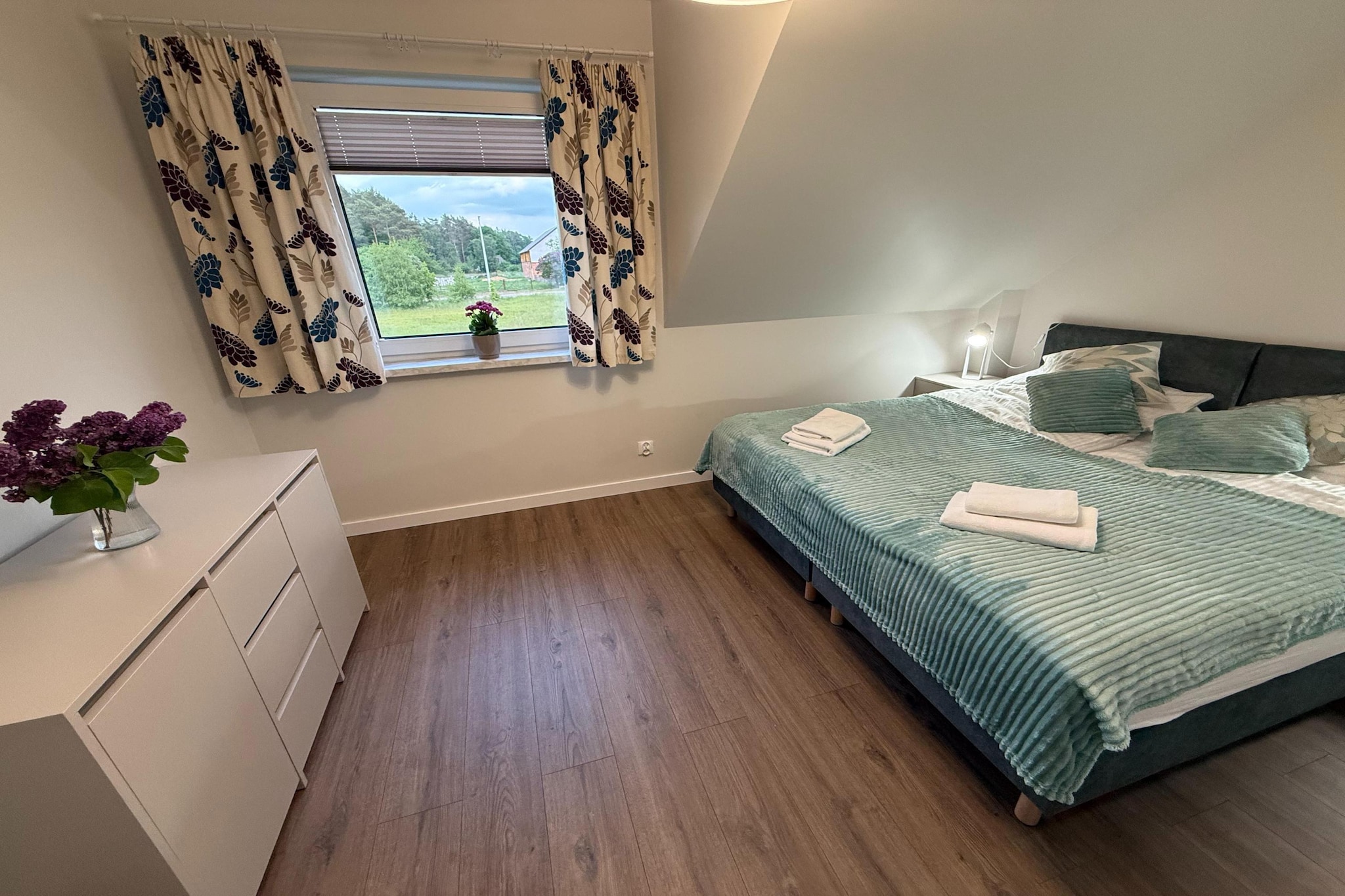 Bed Room