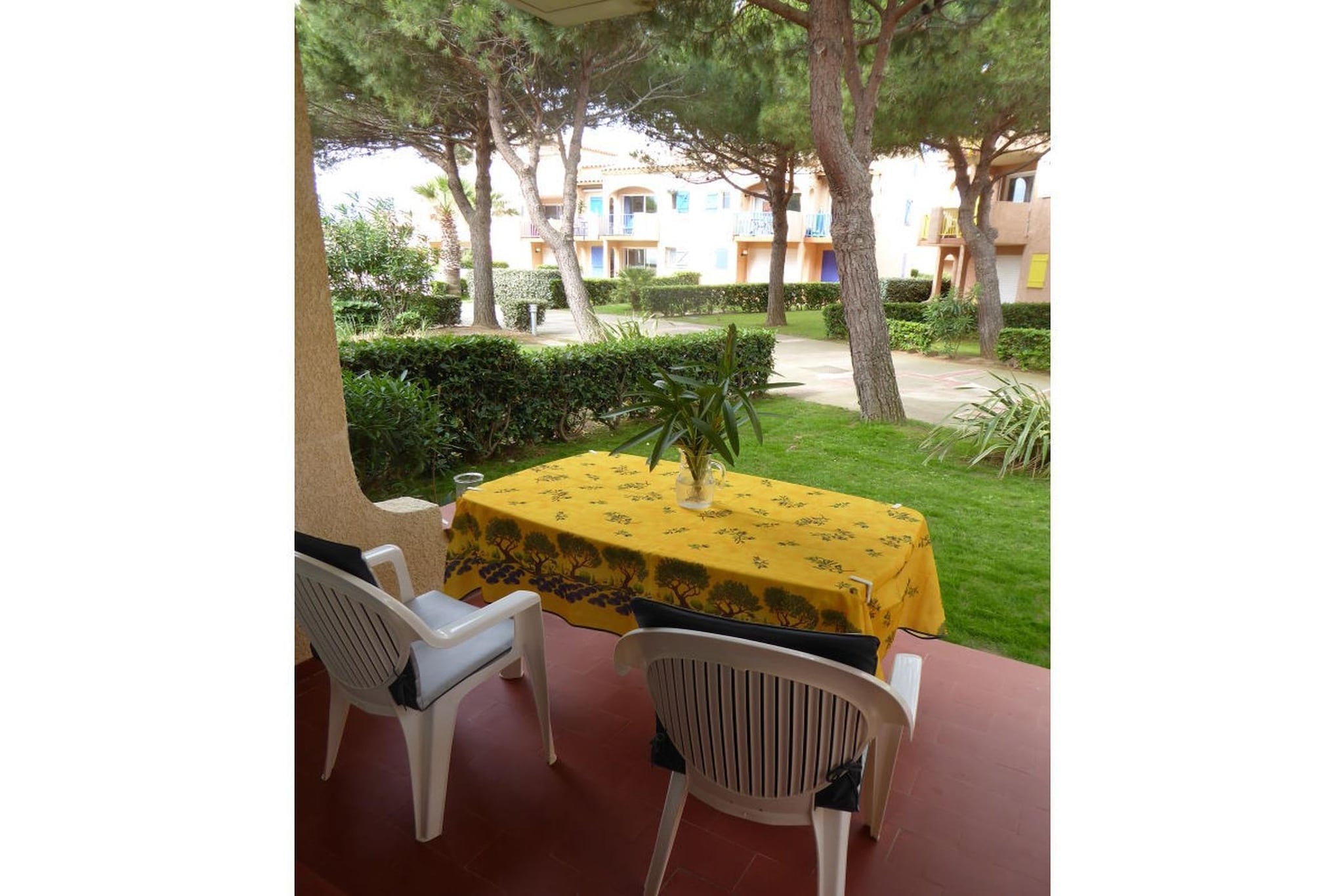 23415 - Terrasse / balcon