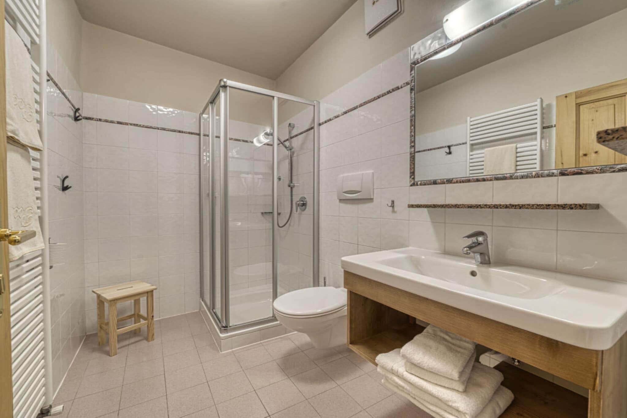 752402 - Bathroom