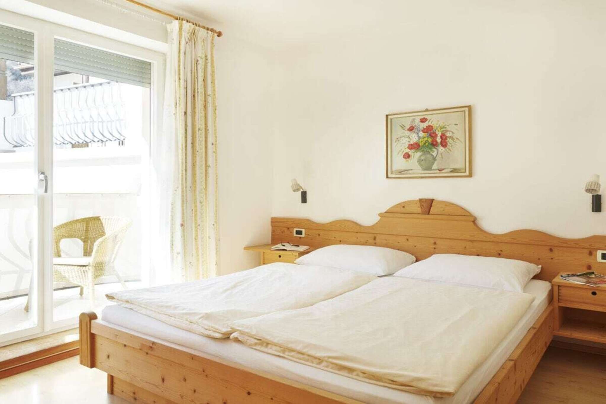 752405 - Bedroom
