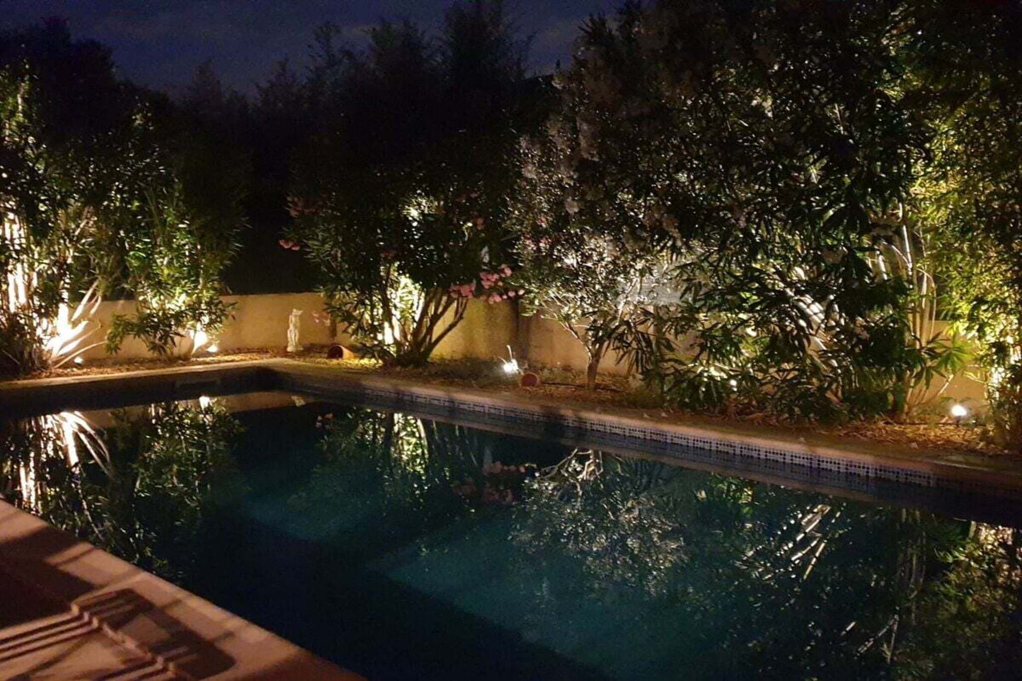 11059 - Swimming pool