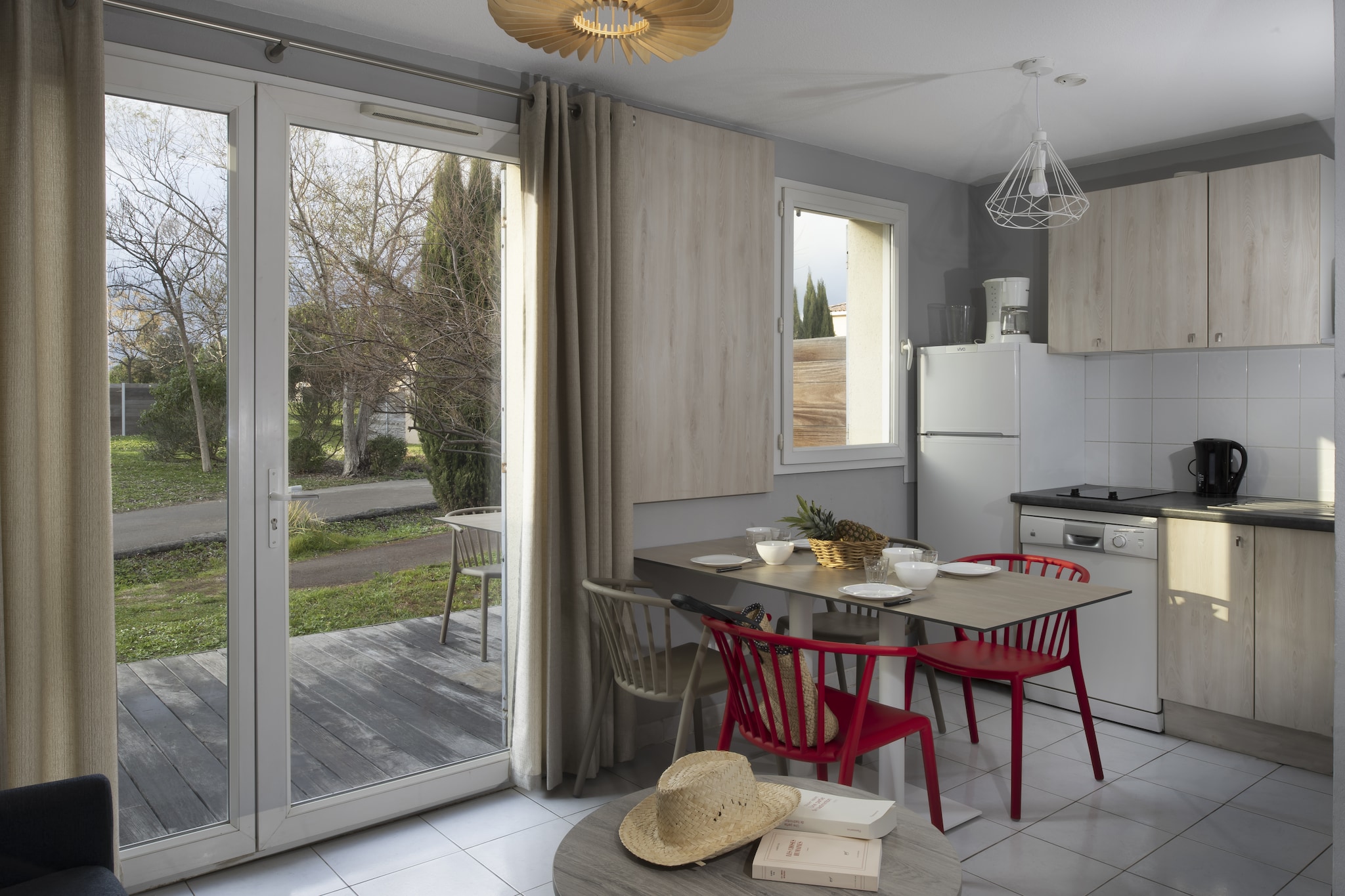 Le Domaine du Golf Maison - HOUSE 2 BEDROOMS Conditioned ground floor - Eetkamer
