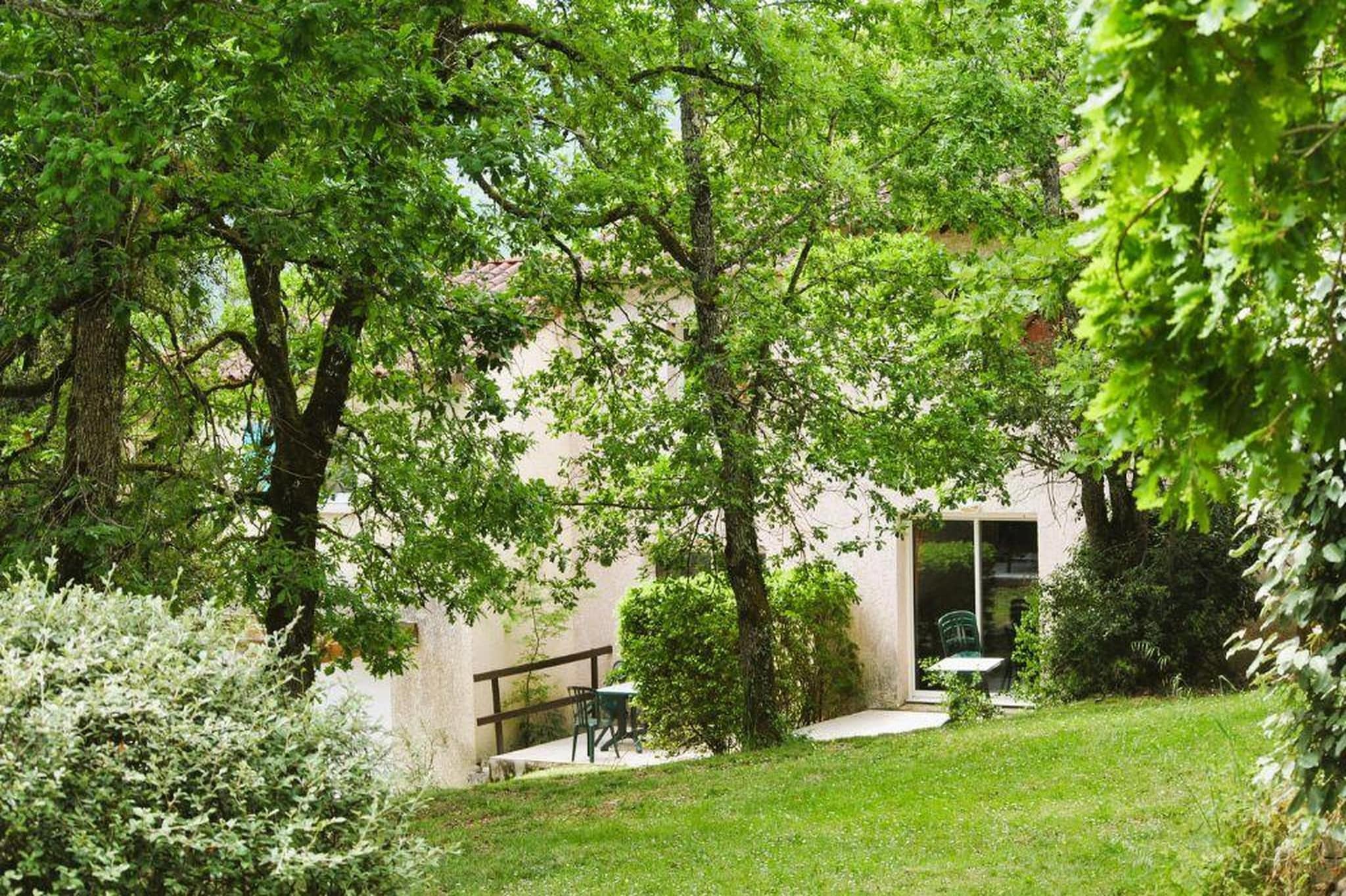 Le Domaine des Cazelles - HOUSE 4 ROOMS IN DUPLEX - Tuinen zomer