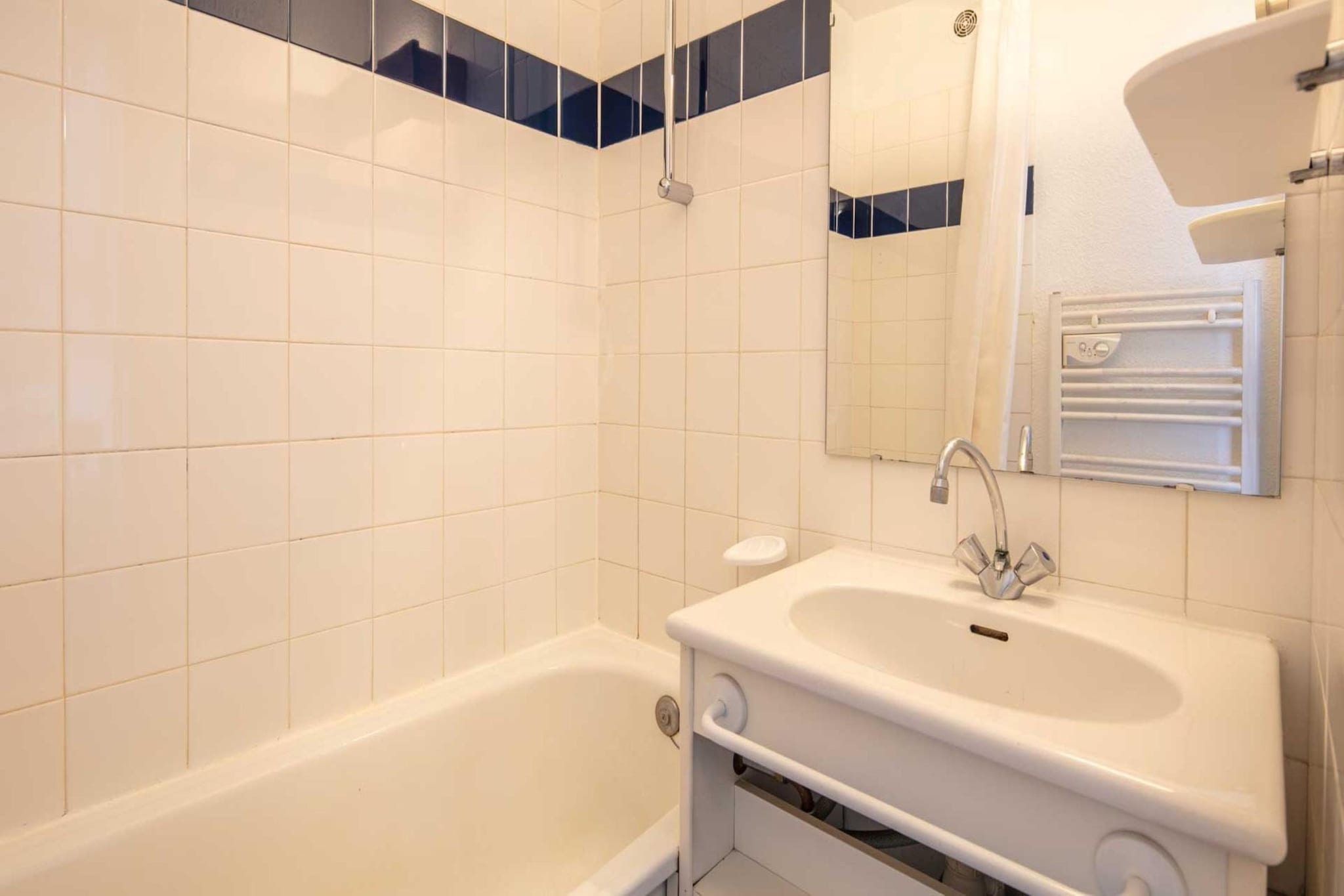 Le Borsat 4 N°401 - ST4 - Badkamer
