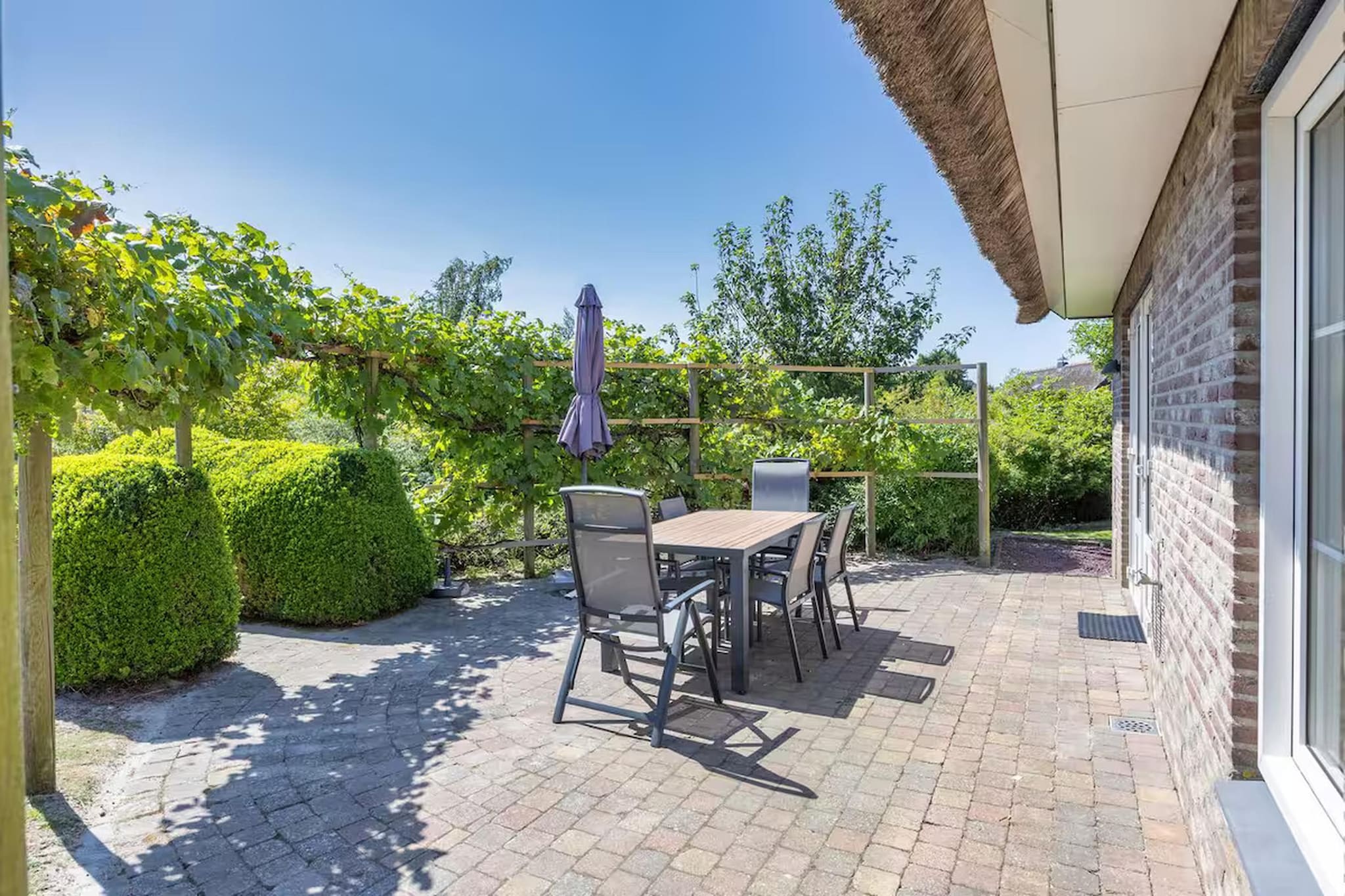 Villa in Makkum - Terrasse/Balkon