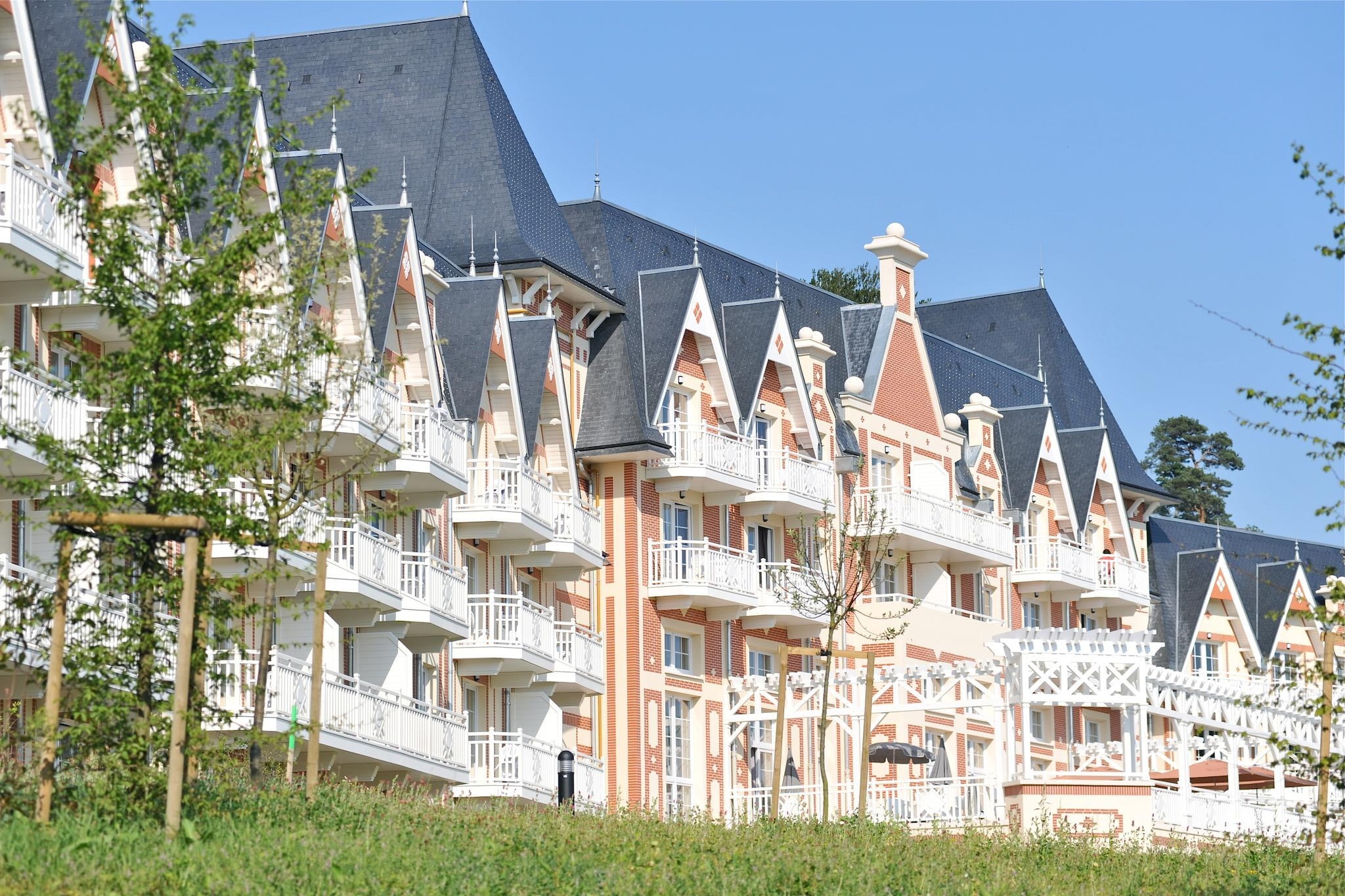 B'O Cottage SUITE 2P DOUGLAS VUE FORET - Buitenkant zomer