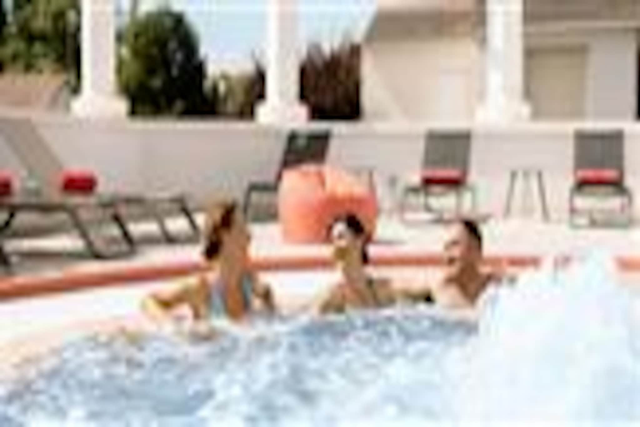 Resort thermal de Châtel-Guyon Apartment COME- Standard with bath