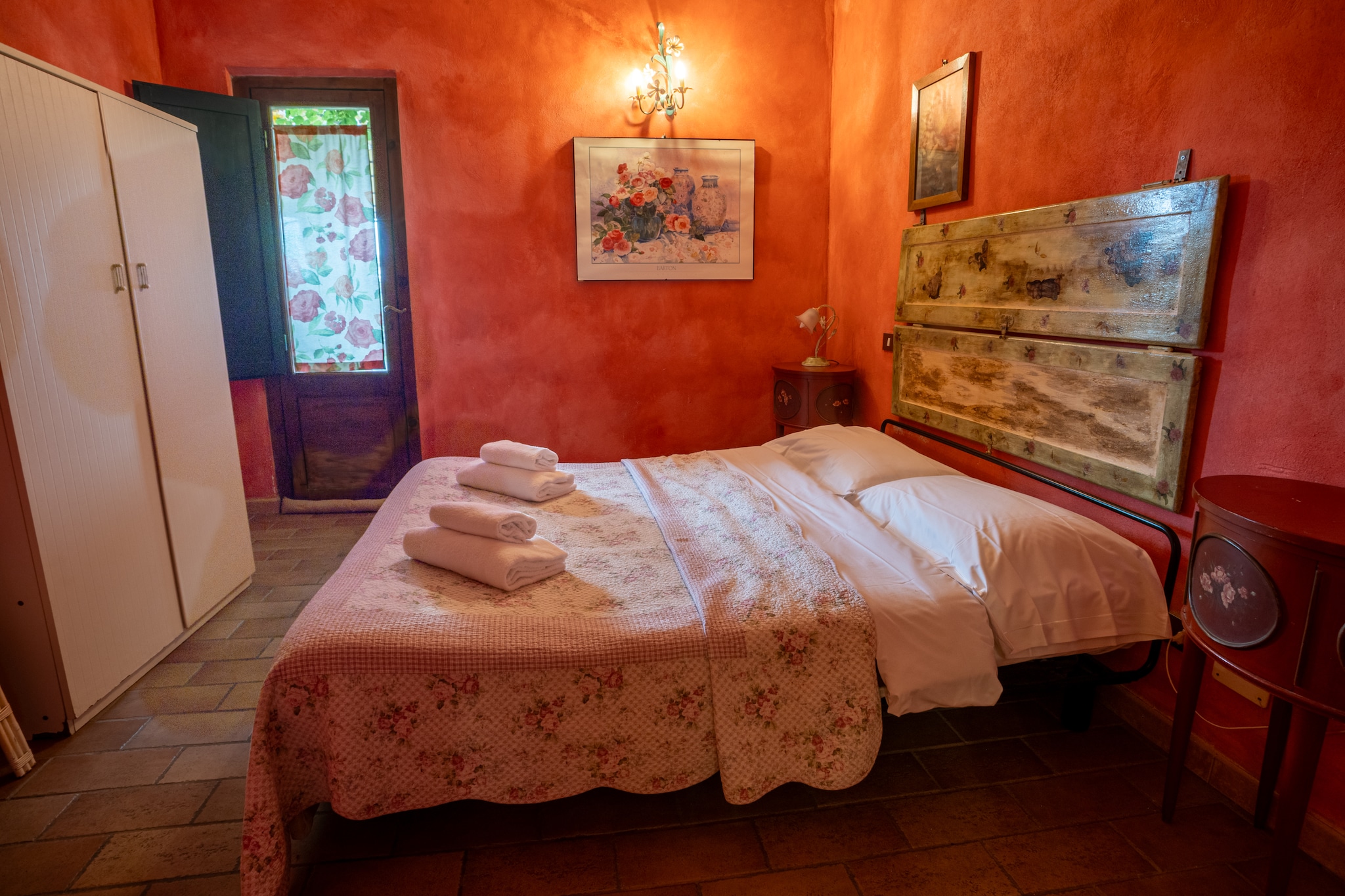 La Grotta di Montecchino App Susino - Slaapkamer