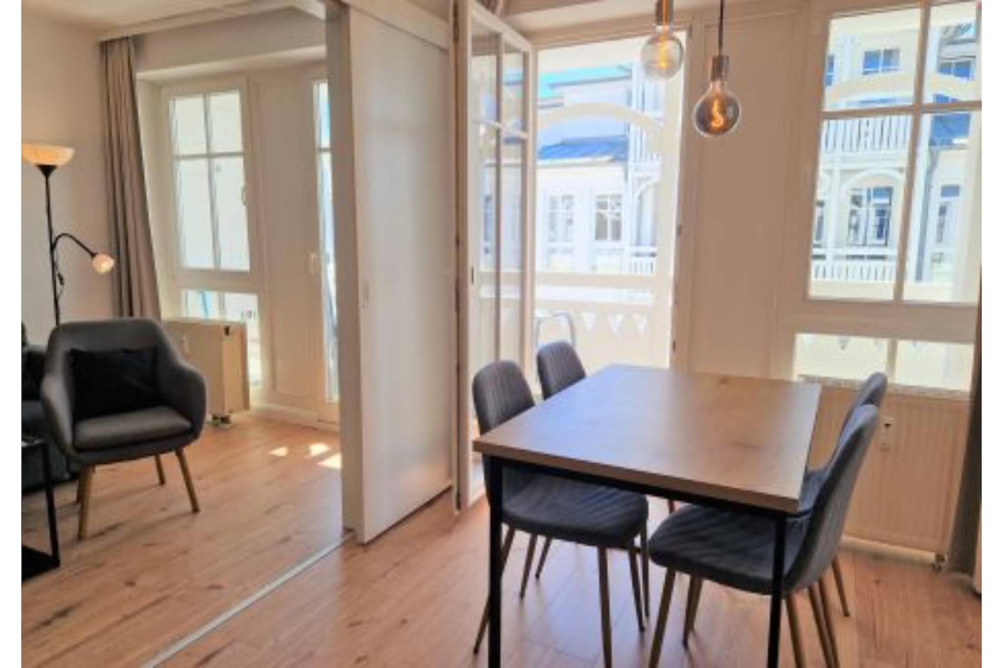 Typ X - Fewo Nr 427 im Seepark Sellin - Eetkamer