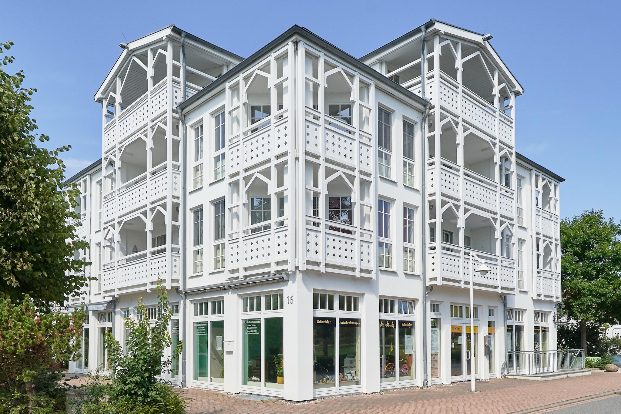 Typ X - Fewo Nr 725 im Seepark Sellin - Exterior in summer