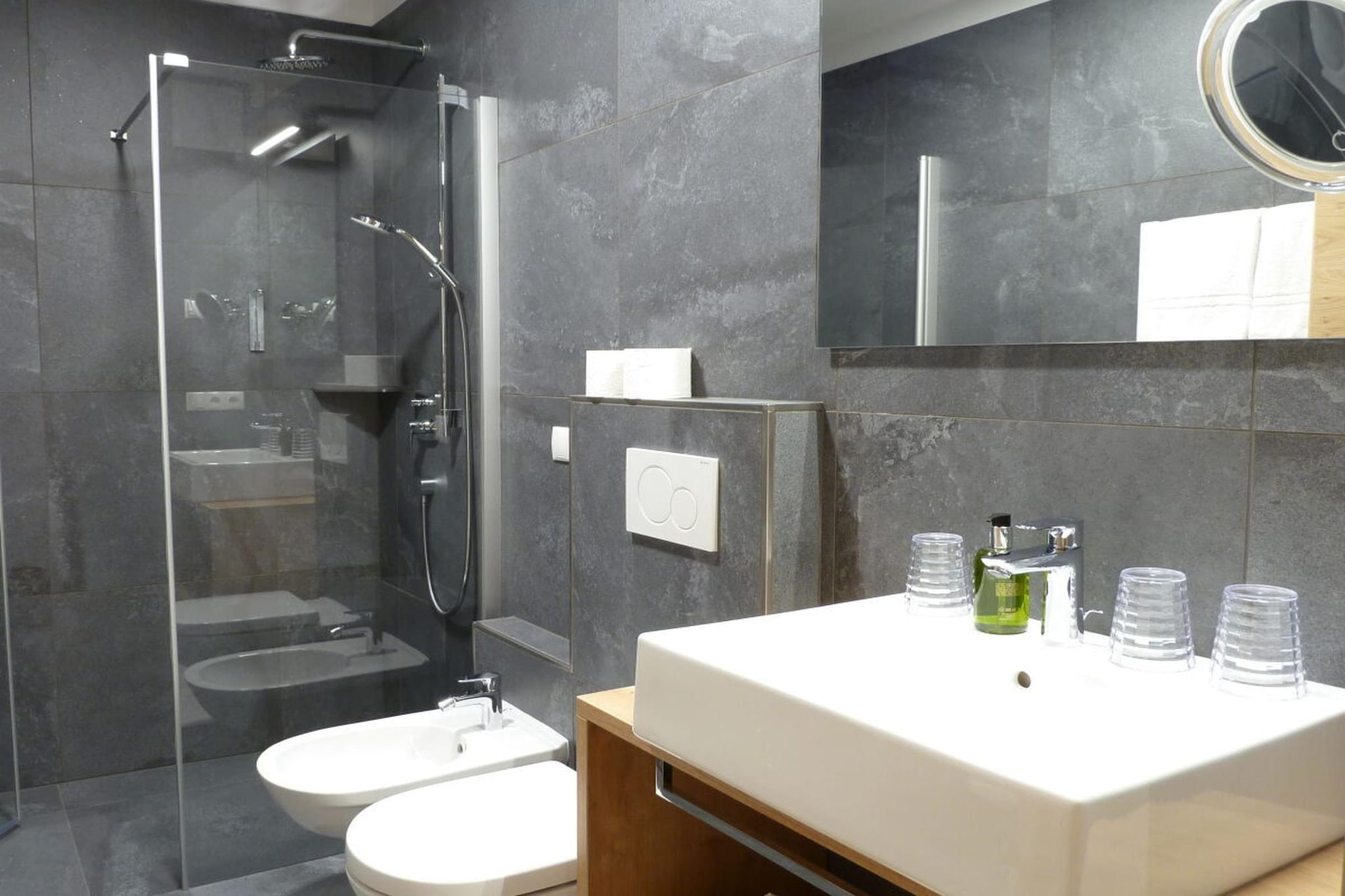 452906 - Badkamer