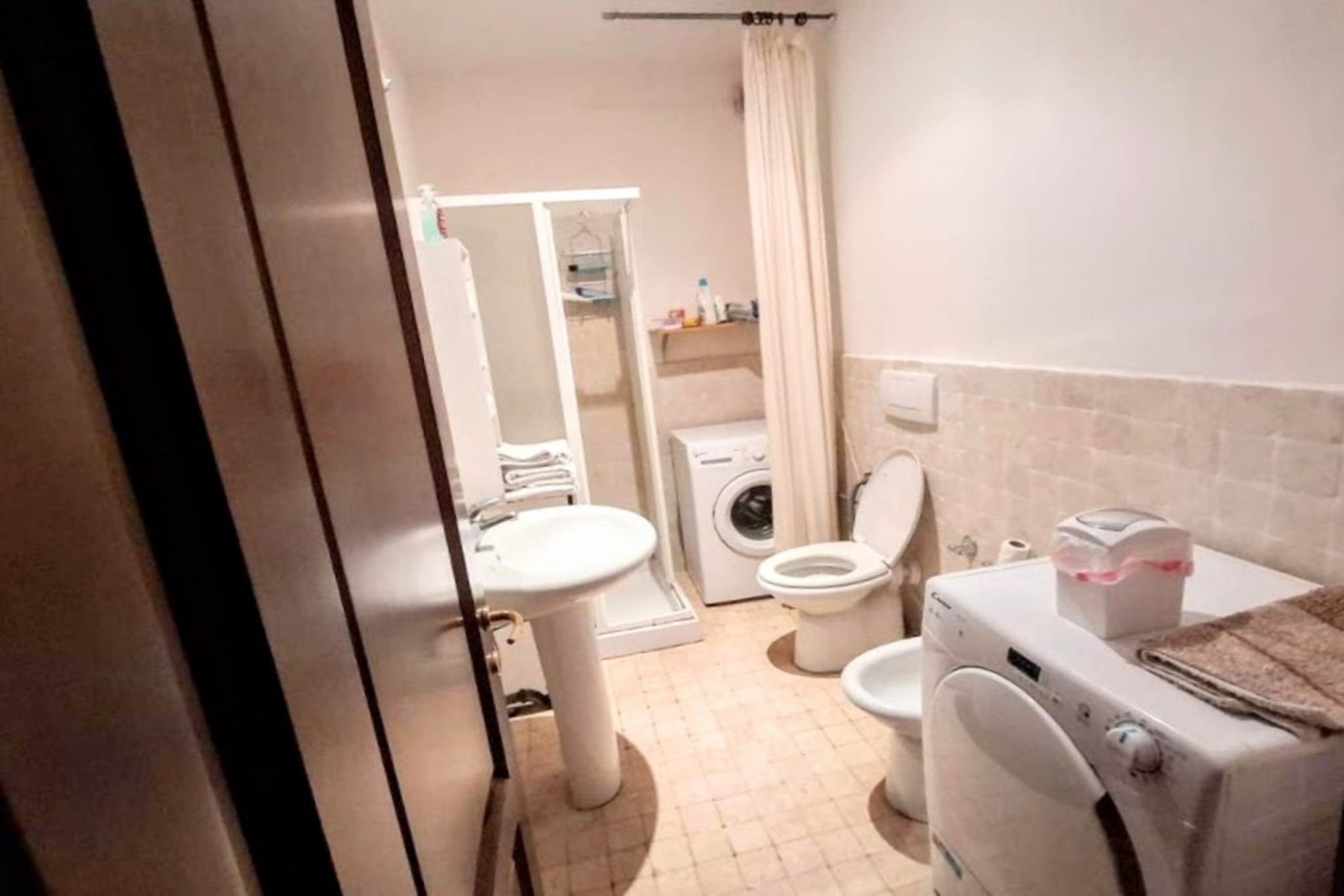 Monolocale - Badkamer