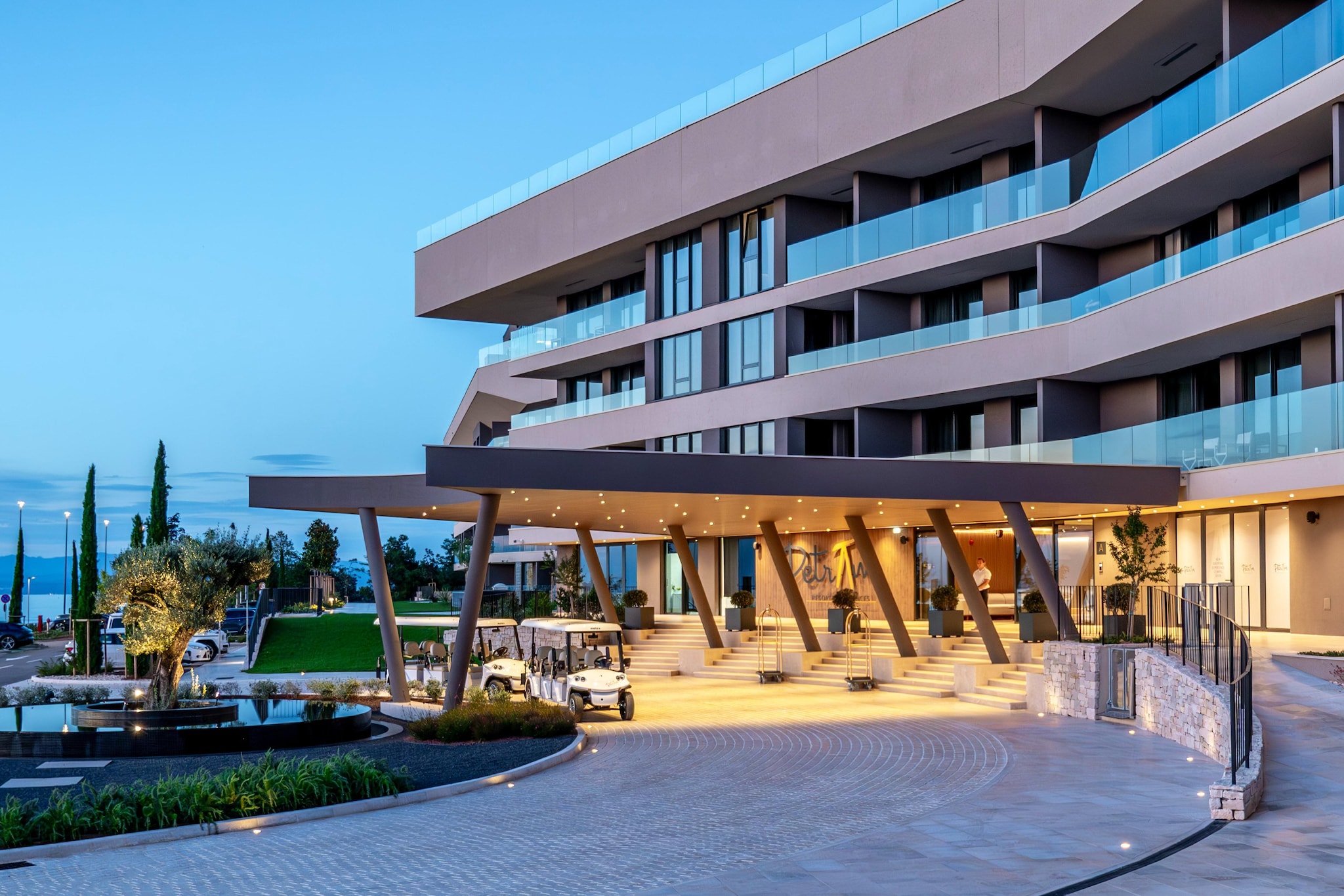 Petram Resort and Residences - Secret Offer - Deluxe Apartment App 60-67 m² - Exterior in summer