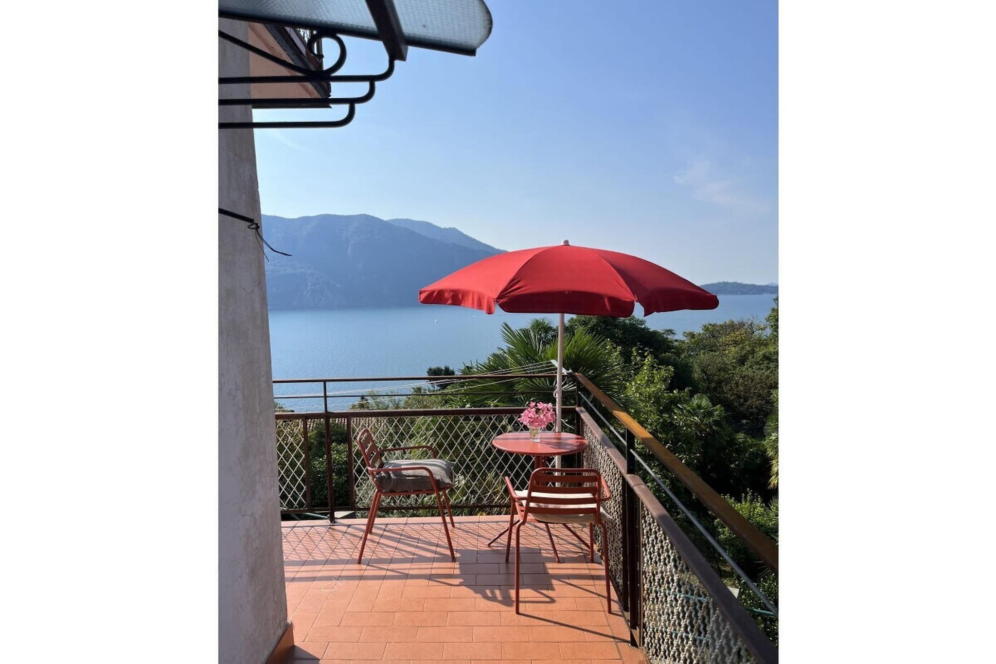 468415 - Terrasbalkon