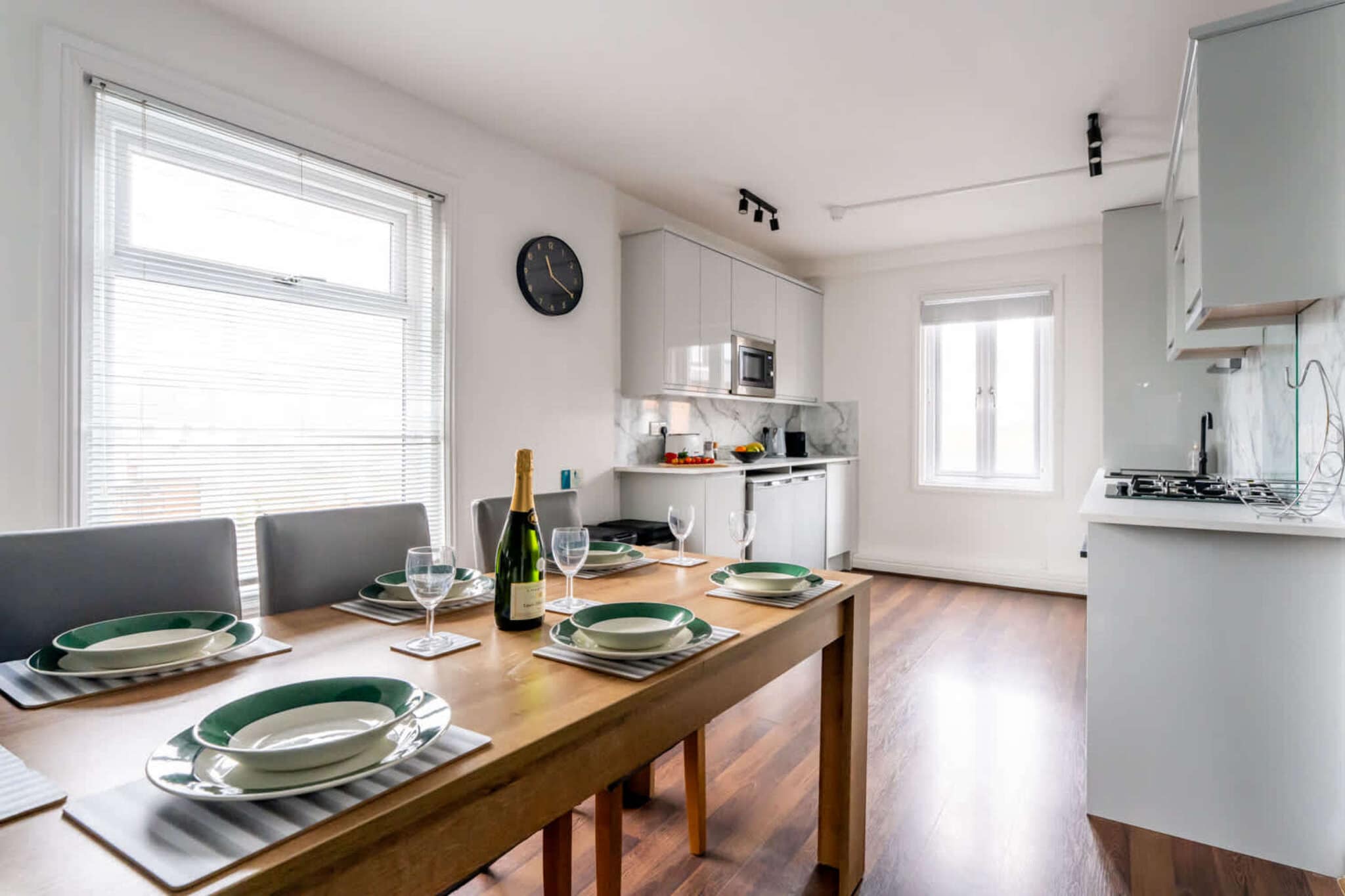 37PR - Eetkamer