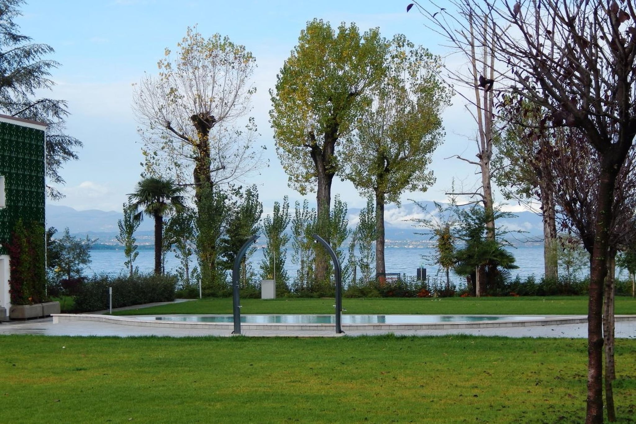 214489 - Jardins en été