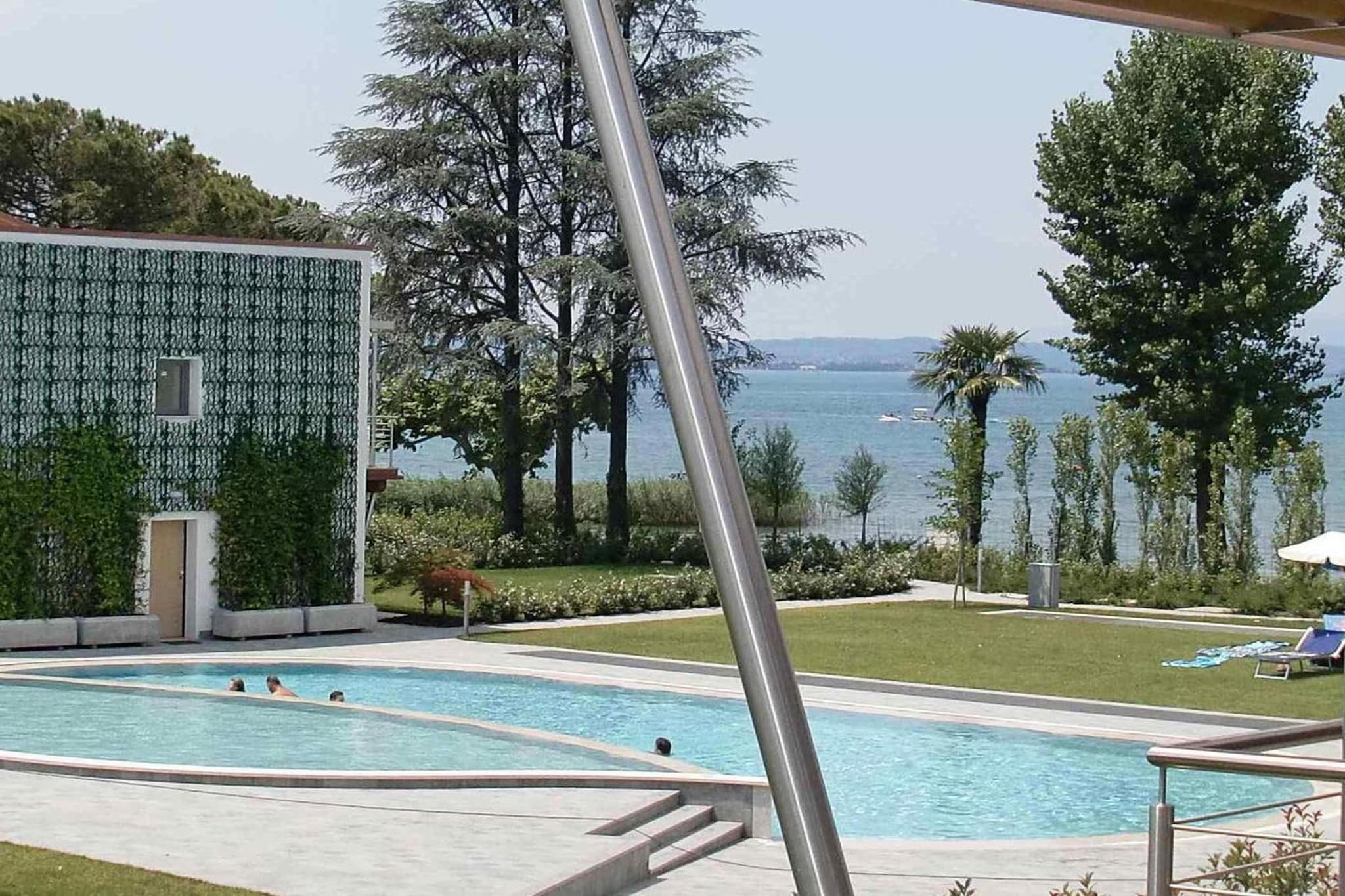 214489 - Piscine