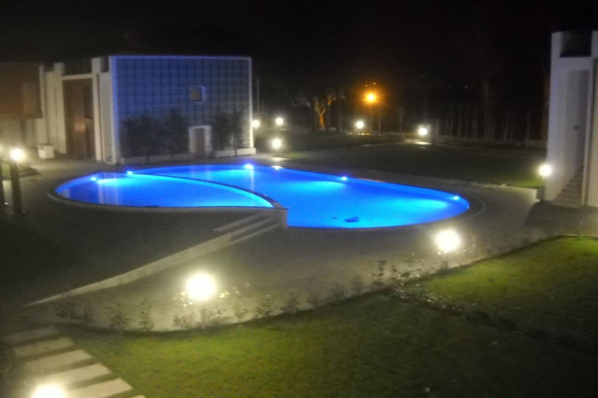 214489 - Piscine