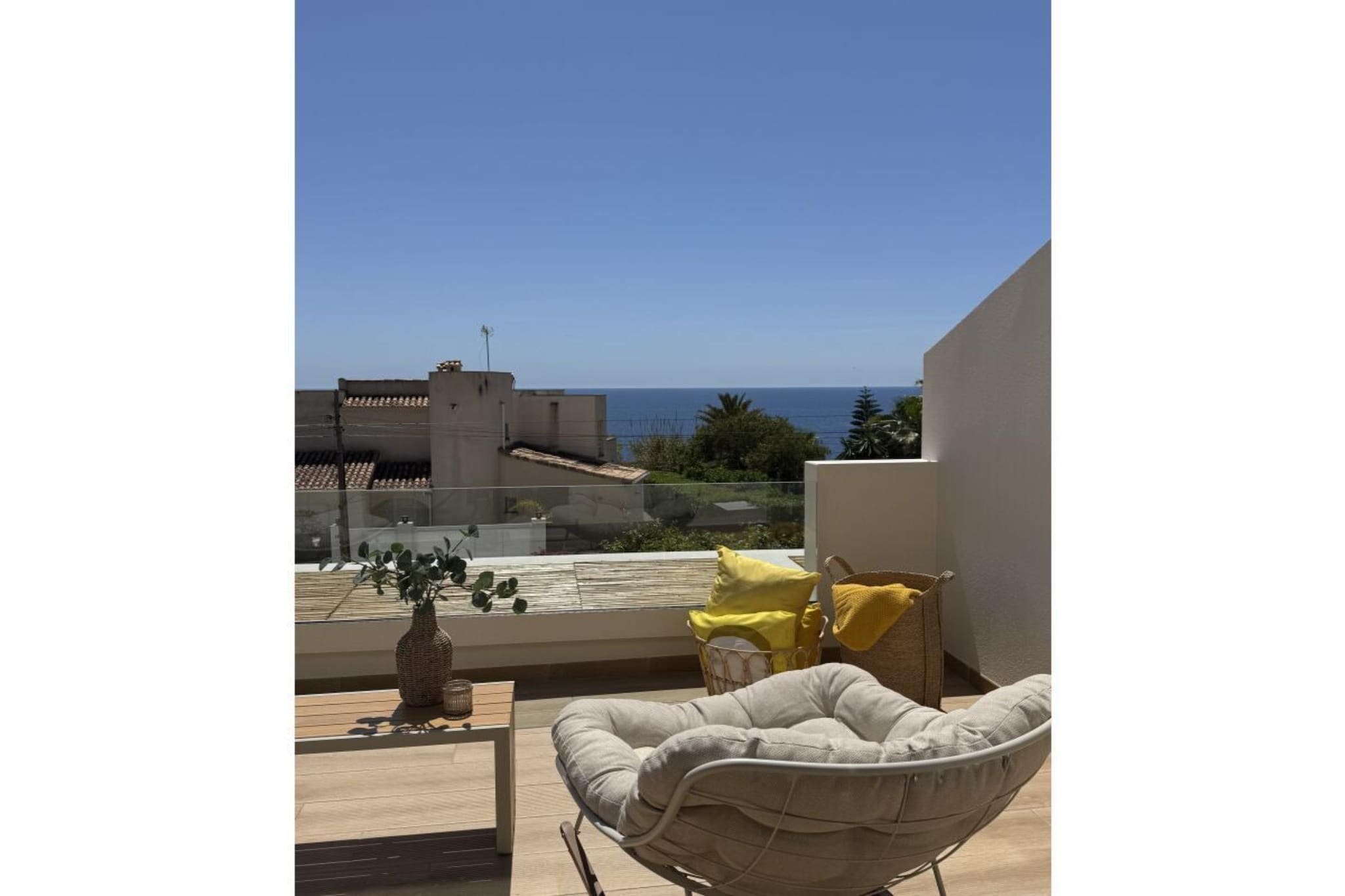744203 - Terrasbalkon