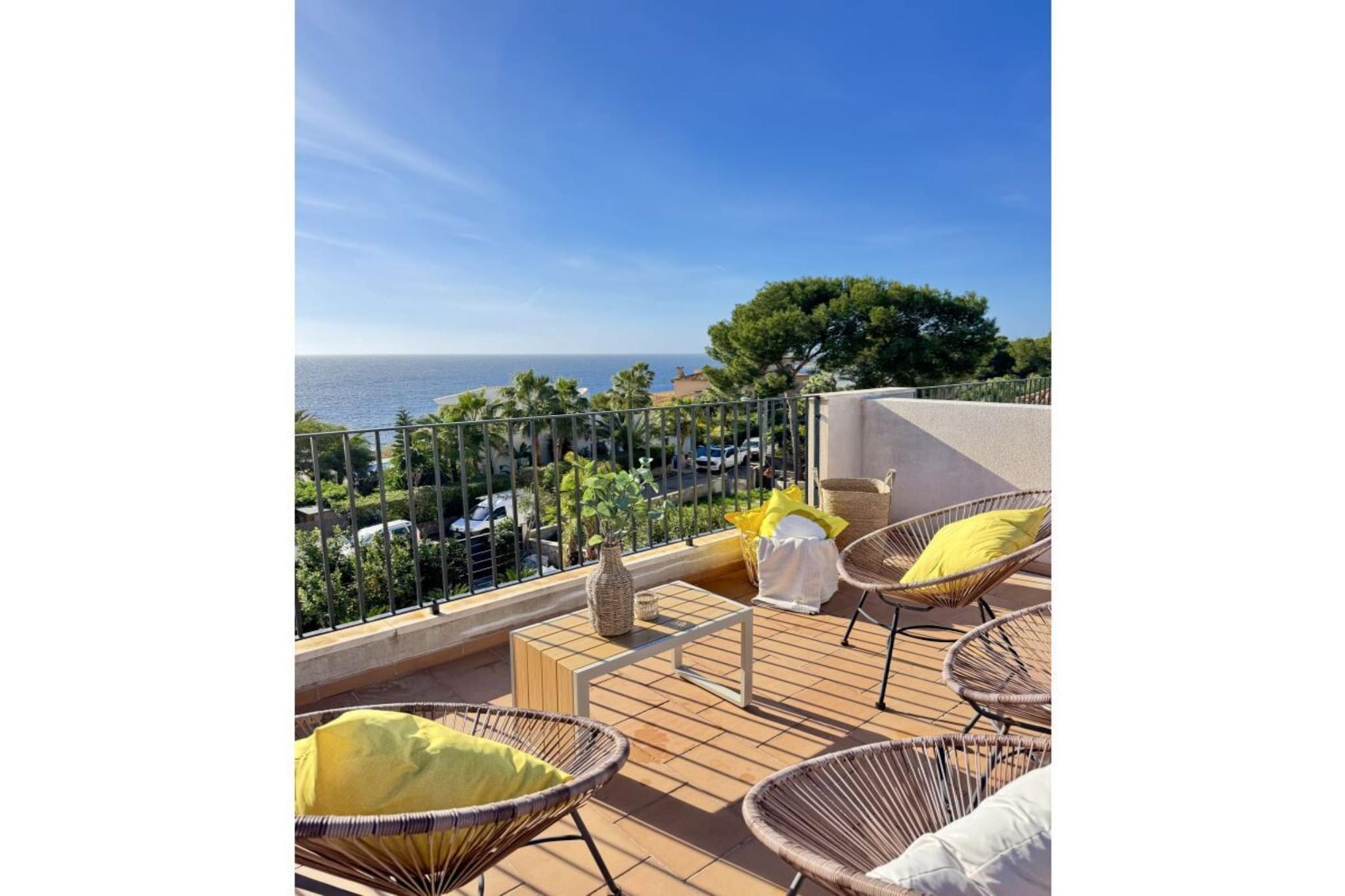 744203 - Terrasbalkon