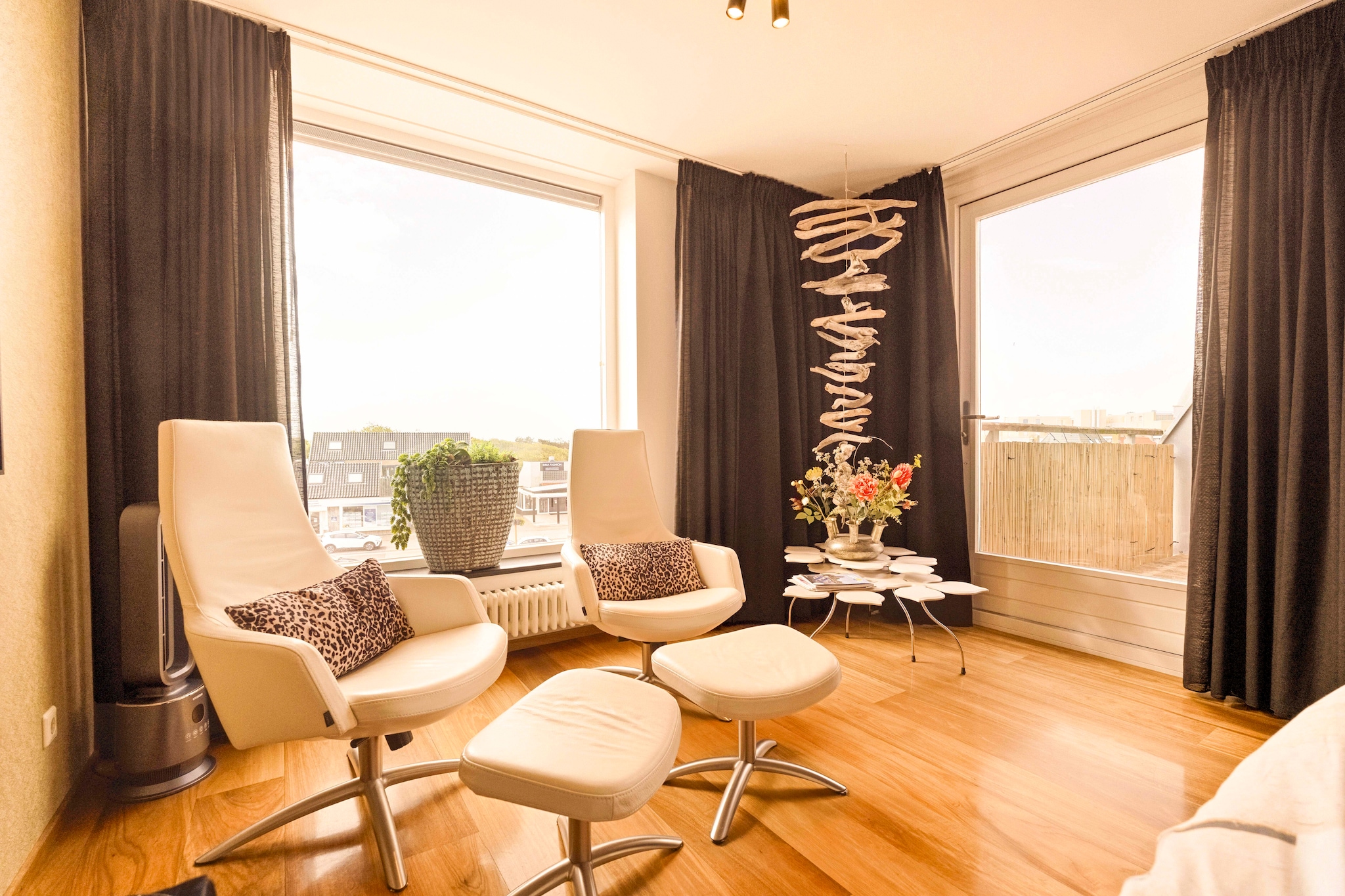 Suite "At the Beach" 23D