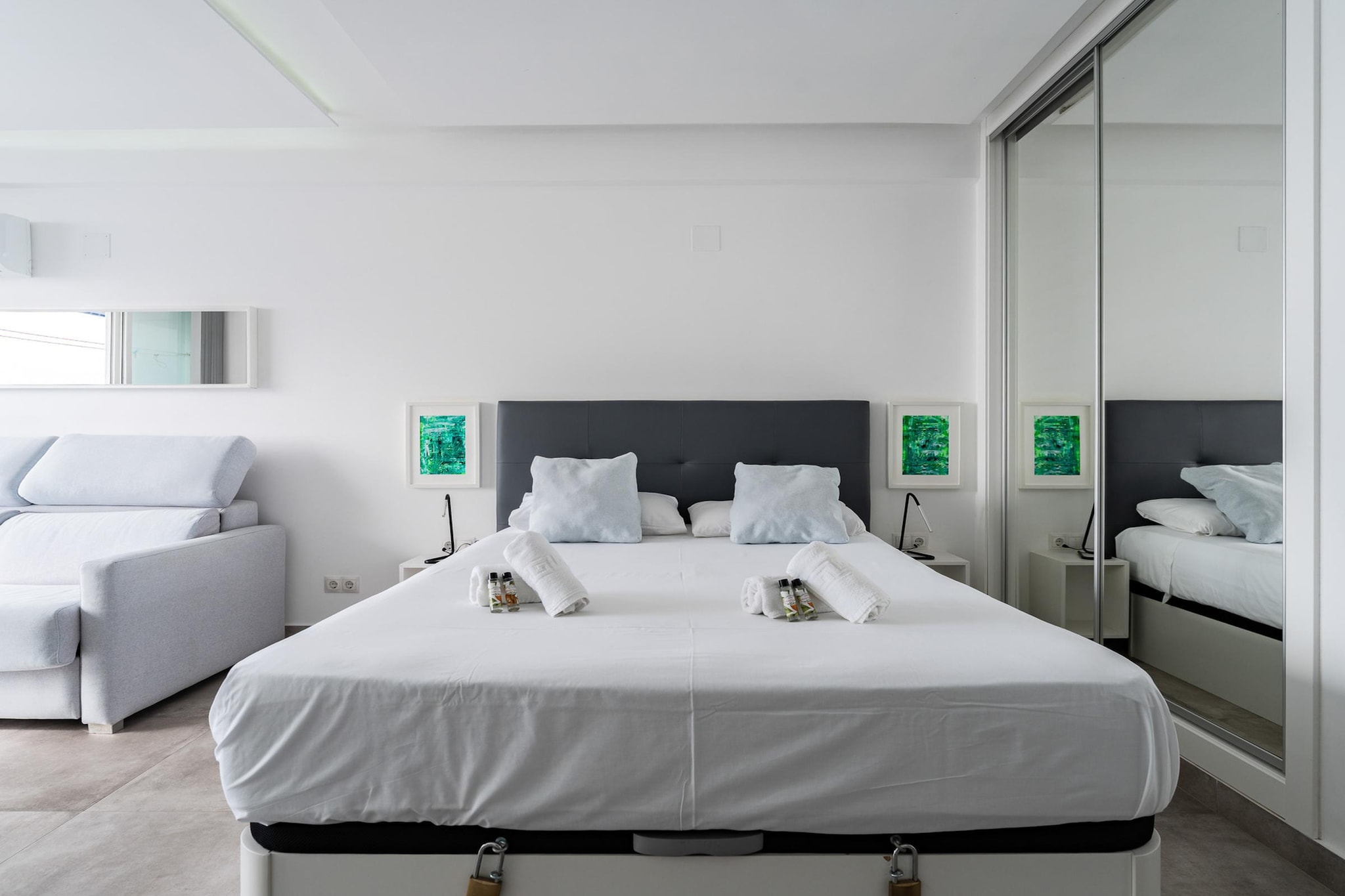 CT 405 - Faro's Torremolinos Sea Views Studio - Slaapkamer