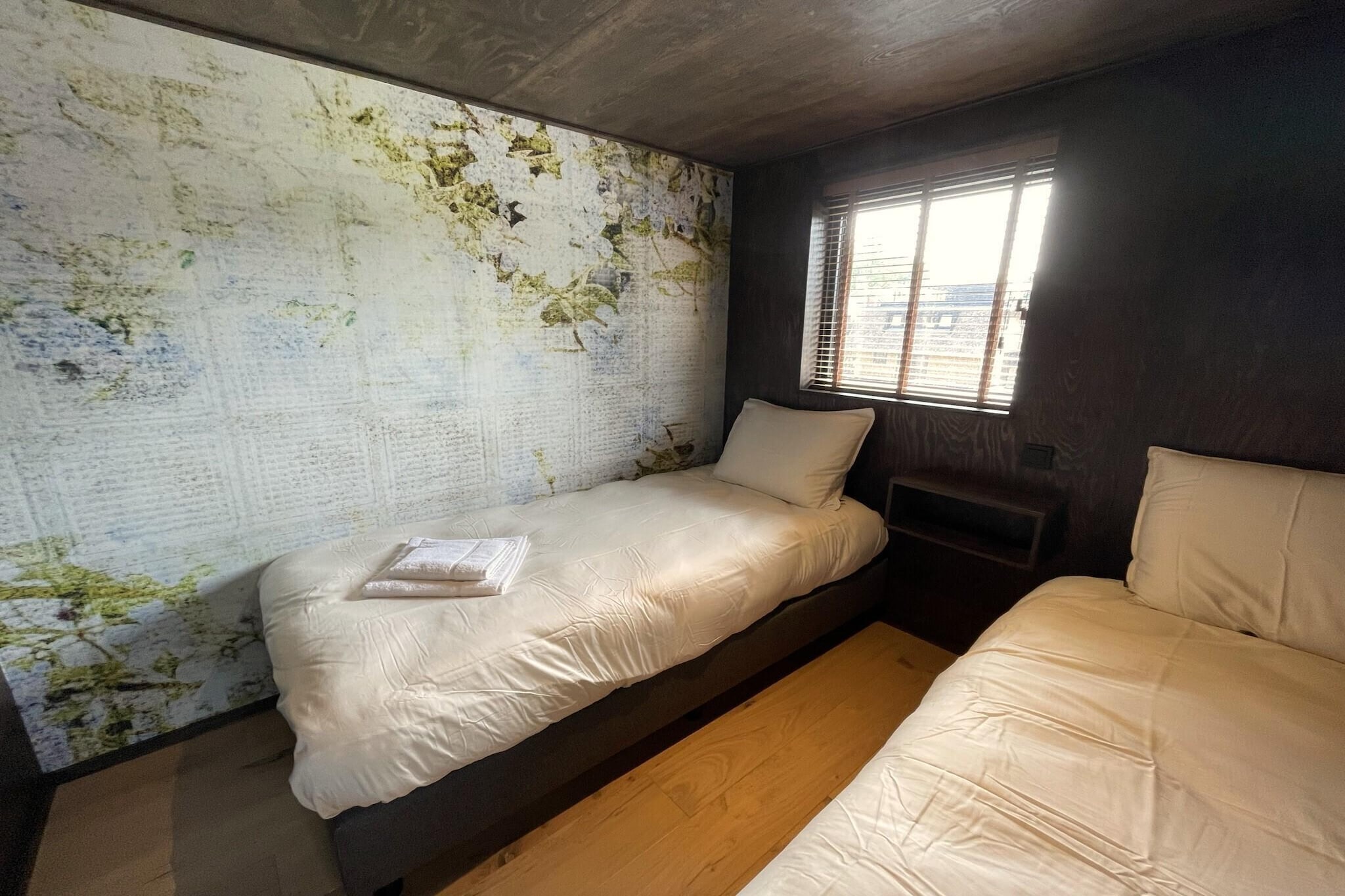6-Persons Dunelodge with Charging Point - Schlafzimmer