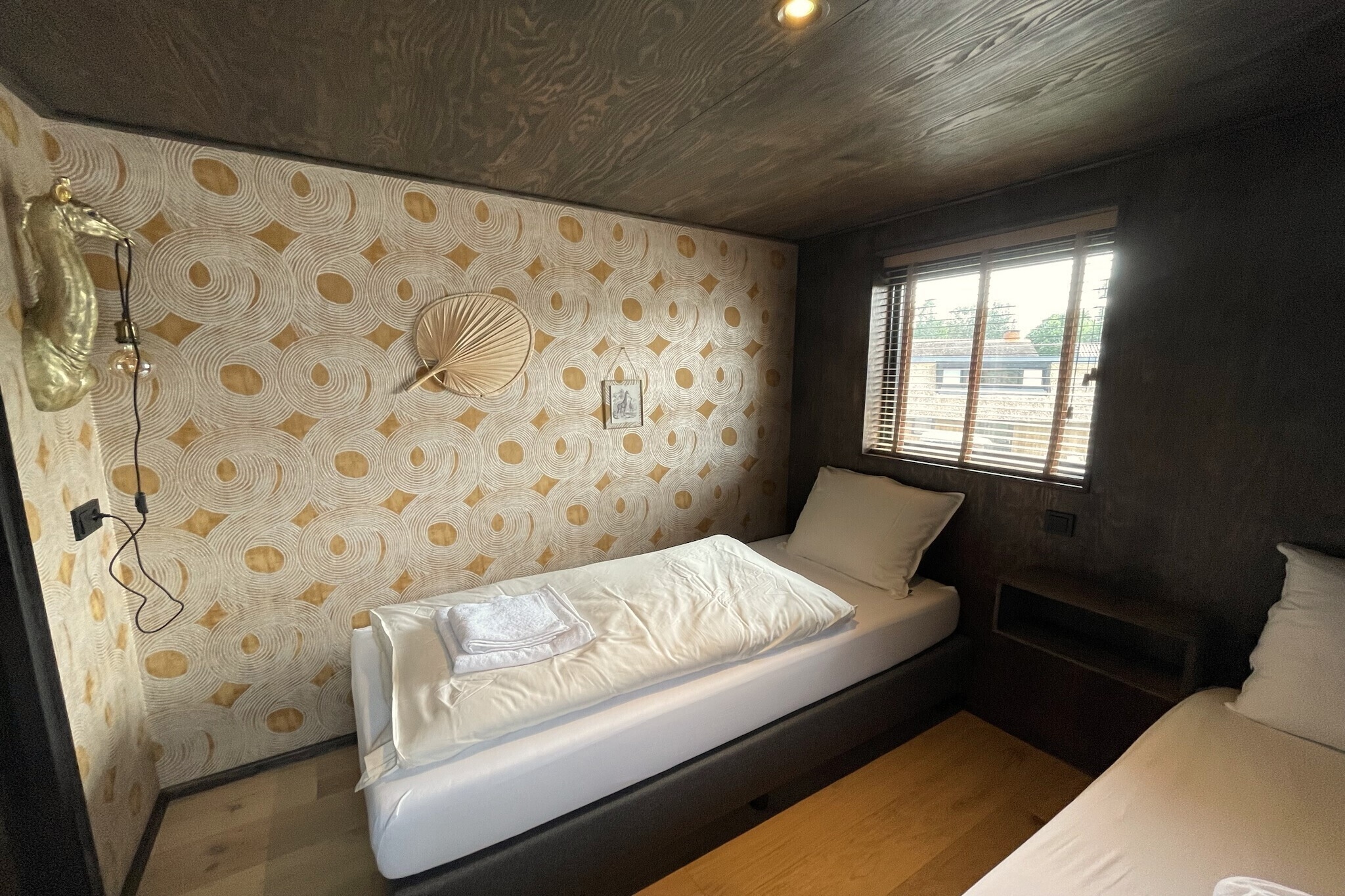 6-person Duinlodge Bosrand with Charging Station - Schlafzimmer