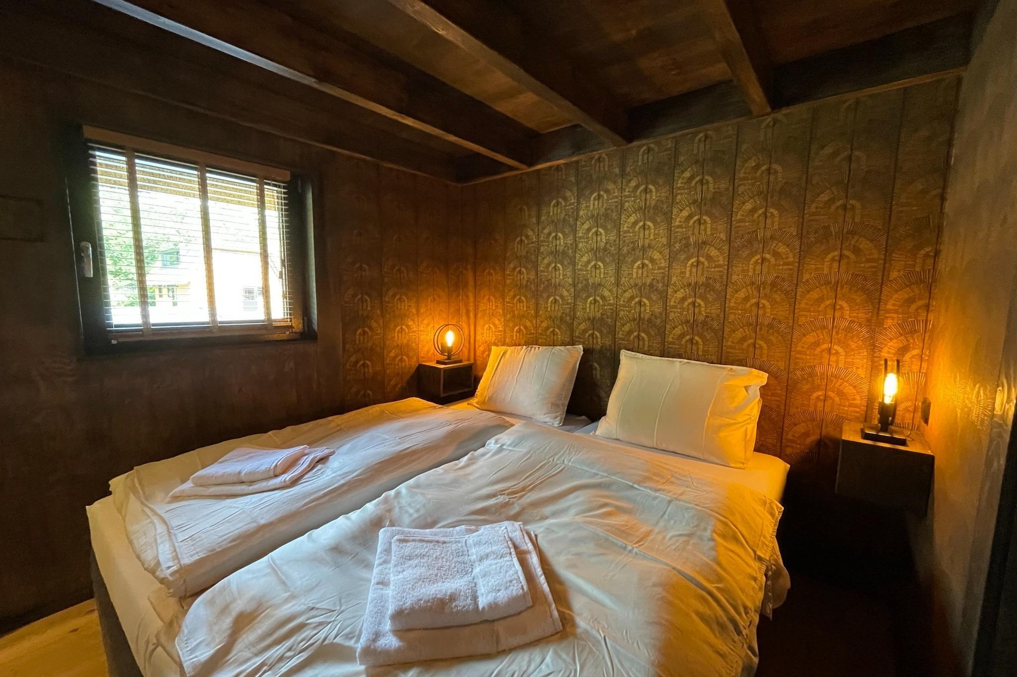 6-Person Dunelodge - Bedroom