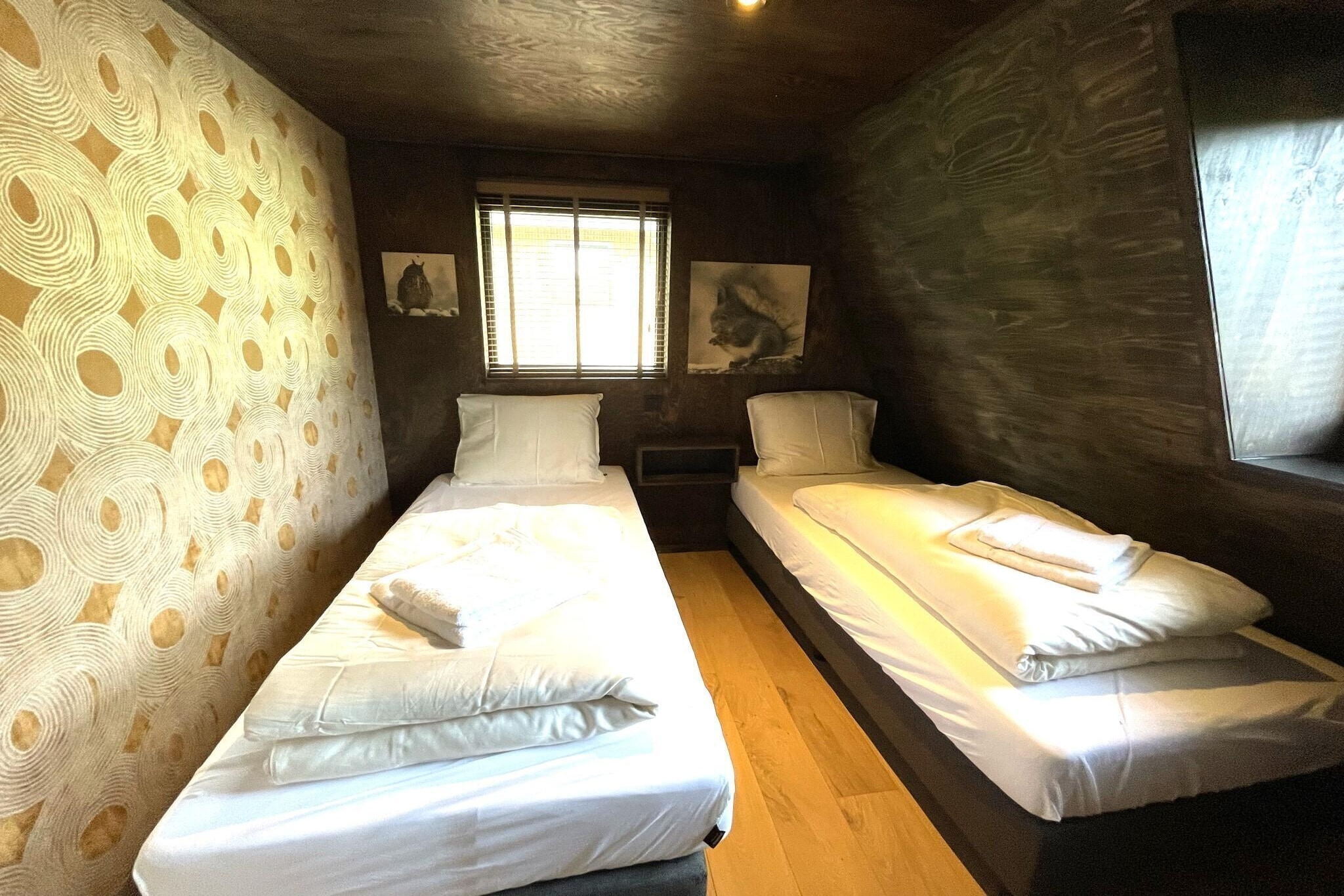 6-Person Dunelodge - Bedroom