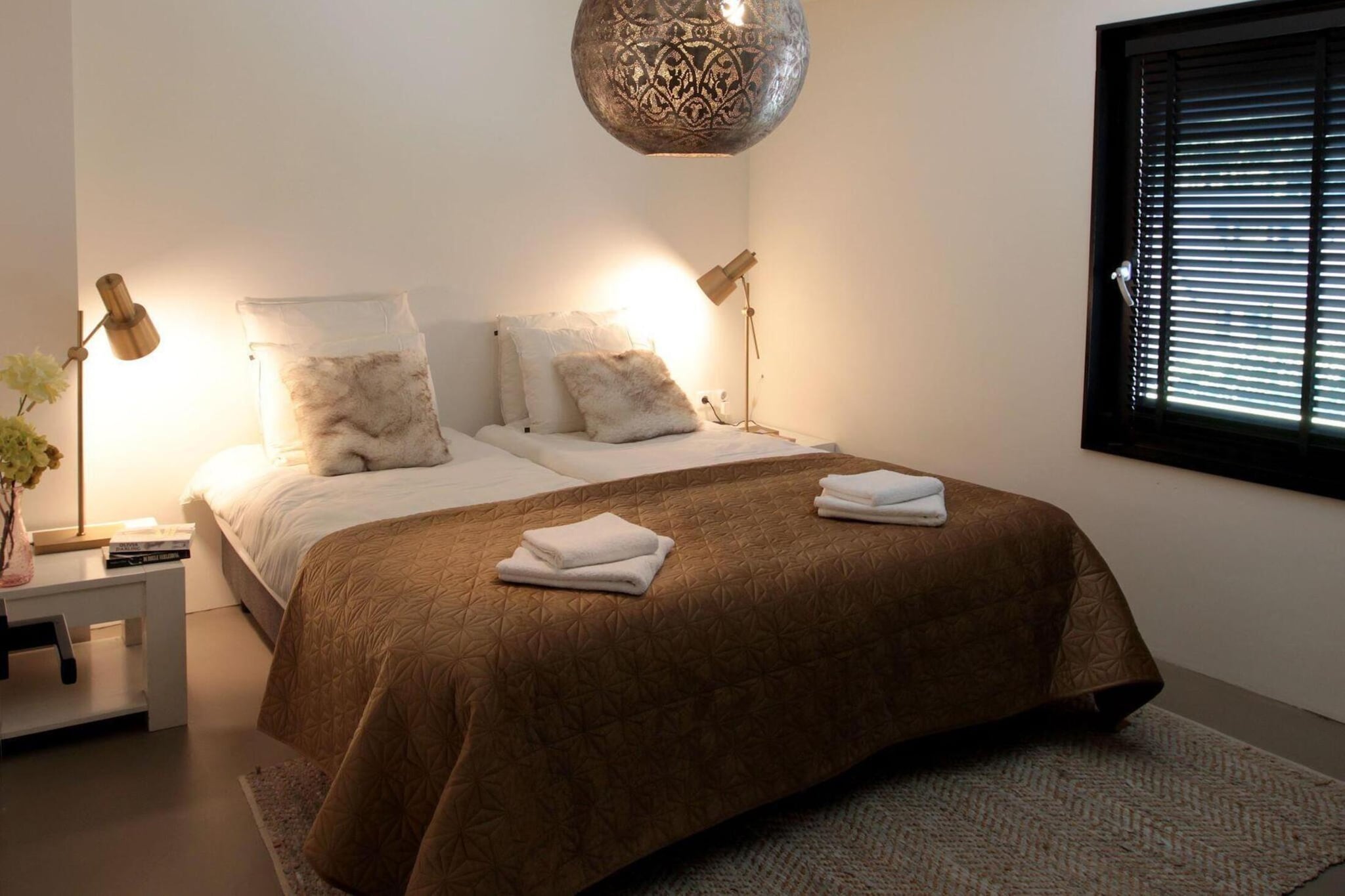 8-14 person group accommodation