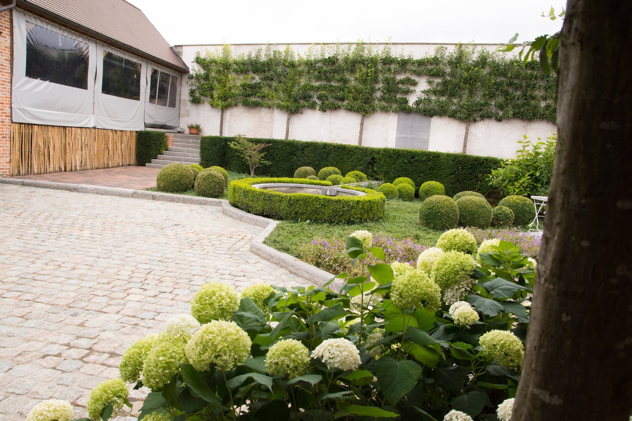 Hof der Heerlijckheid - Garten Sommer