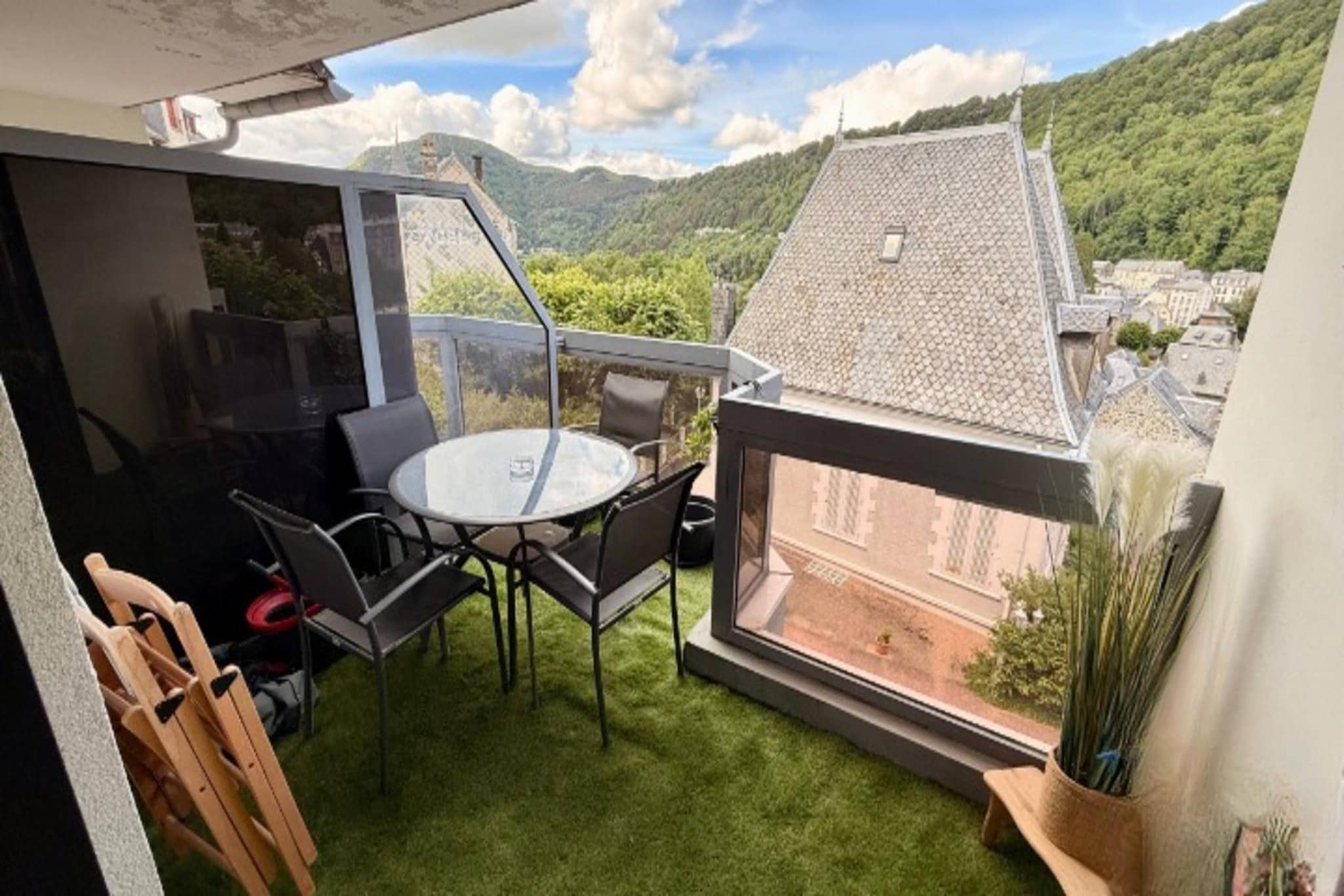 L'Oise 18 Le Mont Dore 2/4 pers - Terrasbalkon